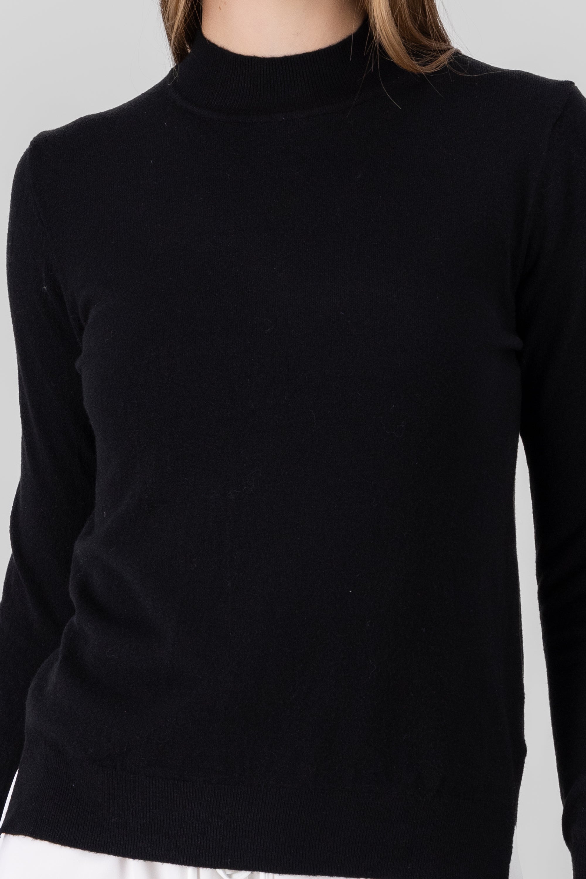 Soft Long Sleeve Sweater BLACK