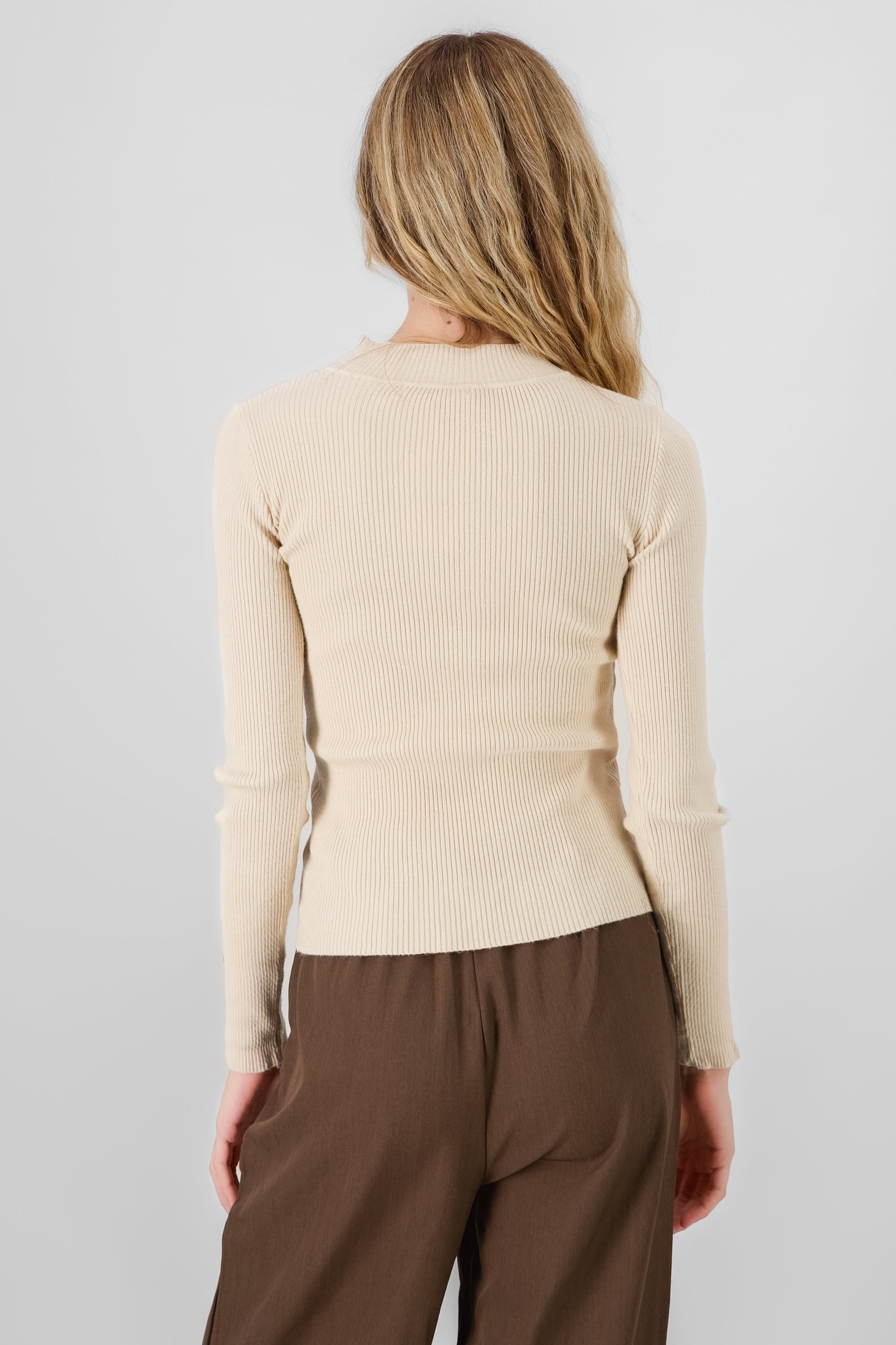 Button Detail Sweater BEIGE