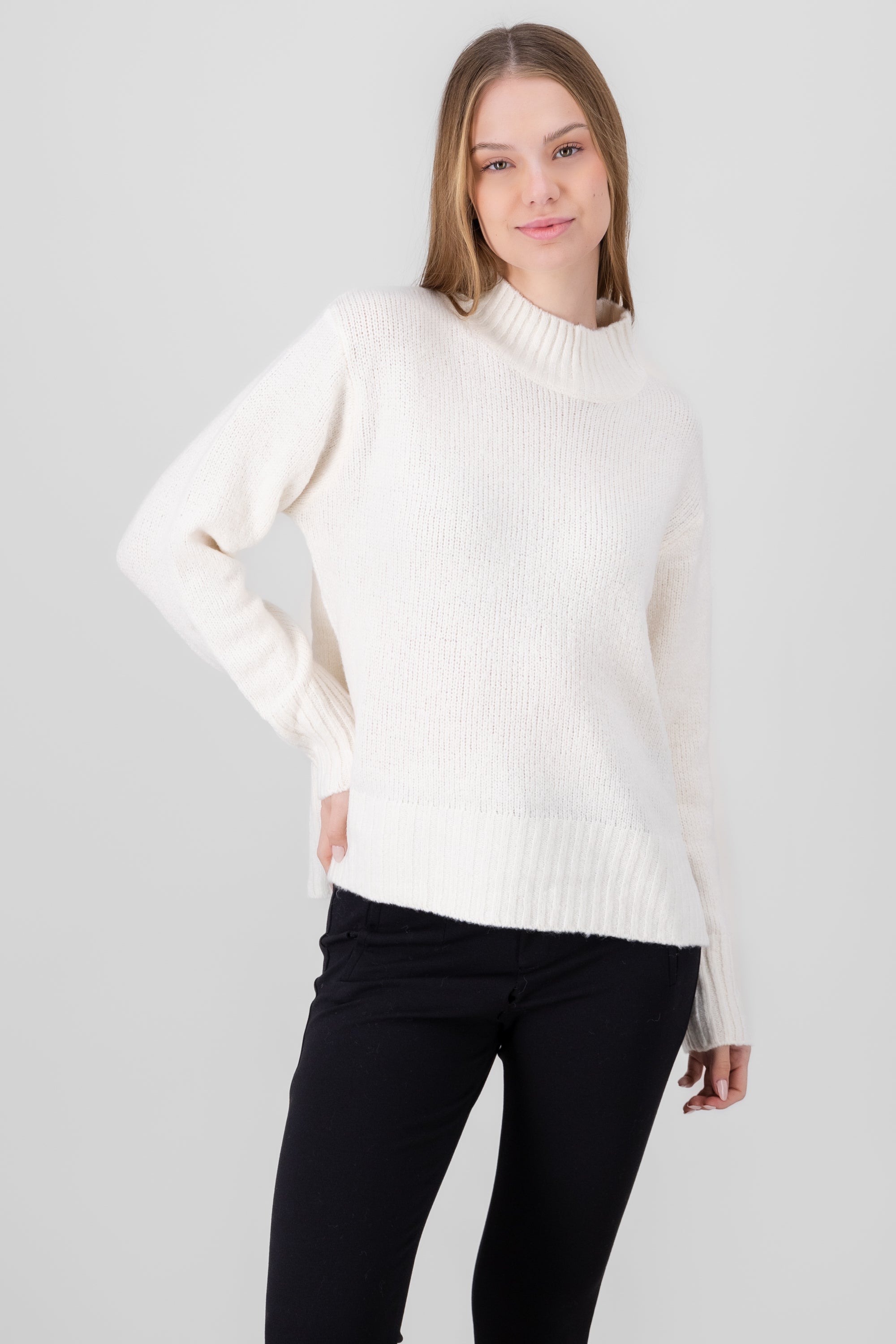 Solid Knit Sweater WHITE