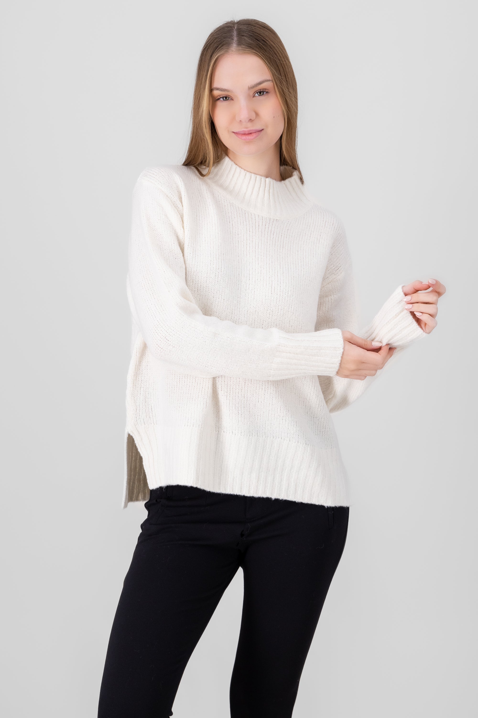 Solid Knit Sweater WHITE