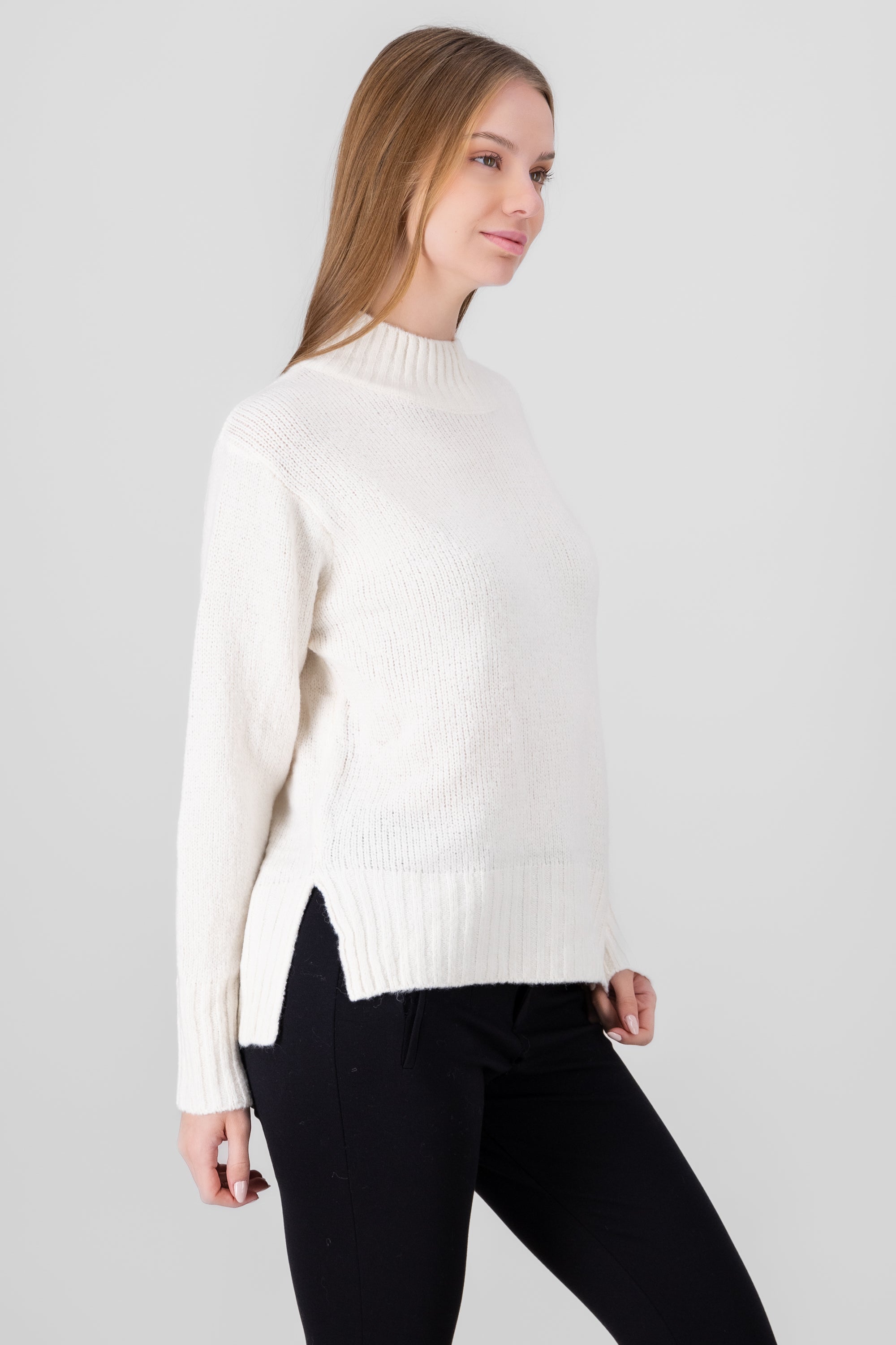 Solid Knit Sweater WHITE