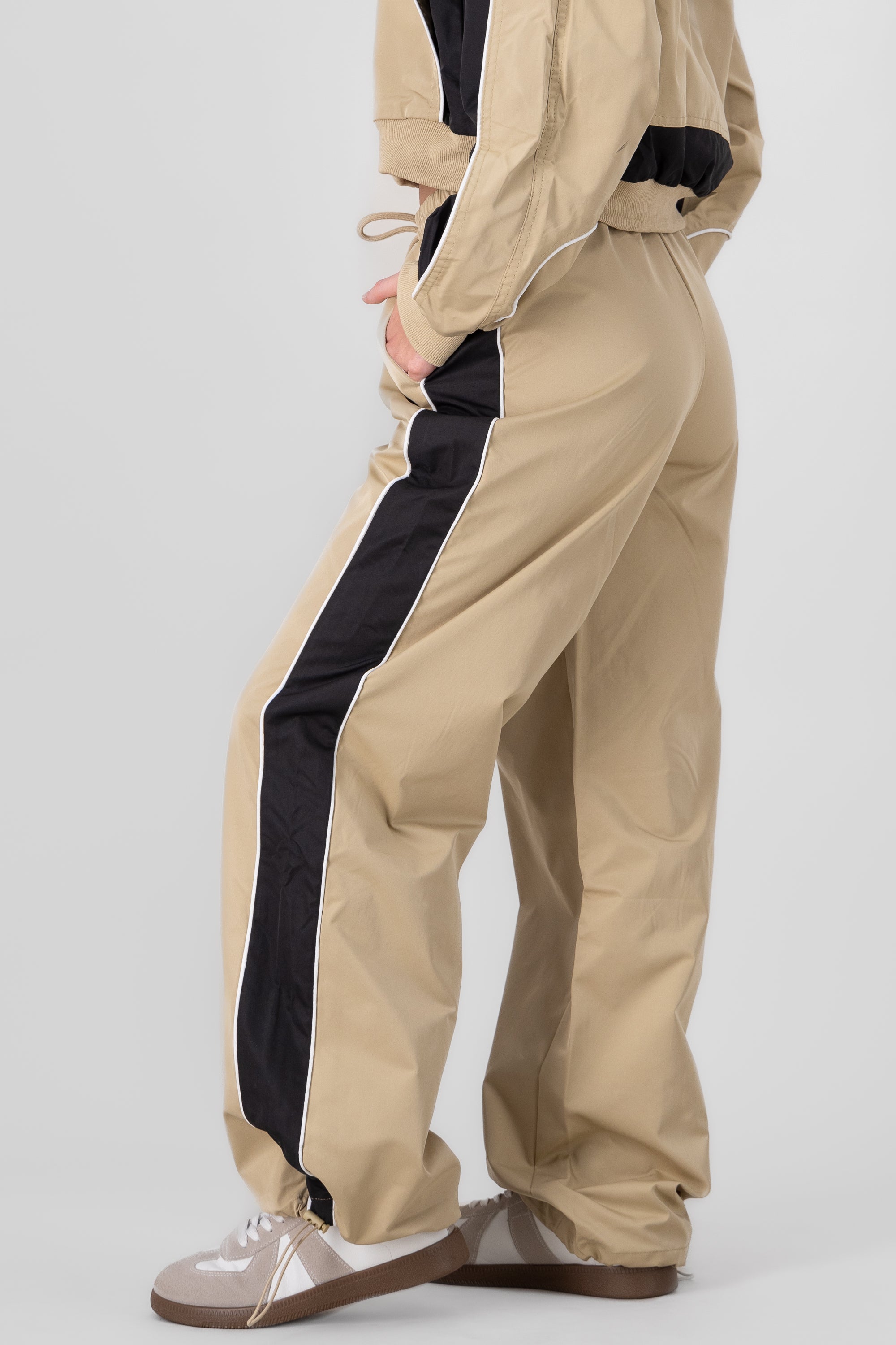 Contrast Detail Pants BEIGE