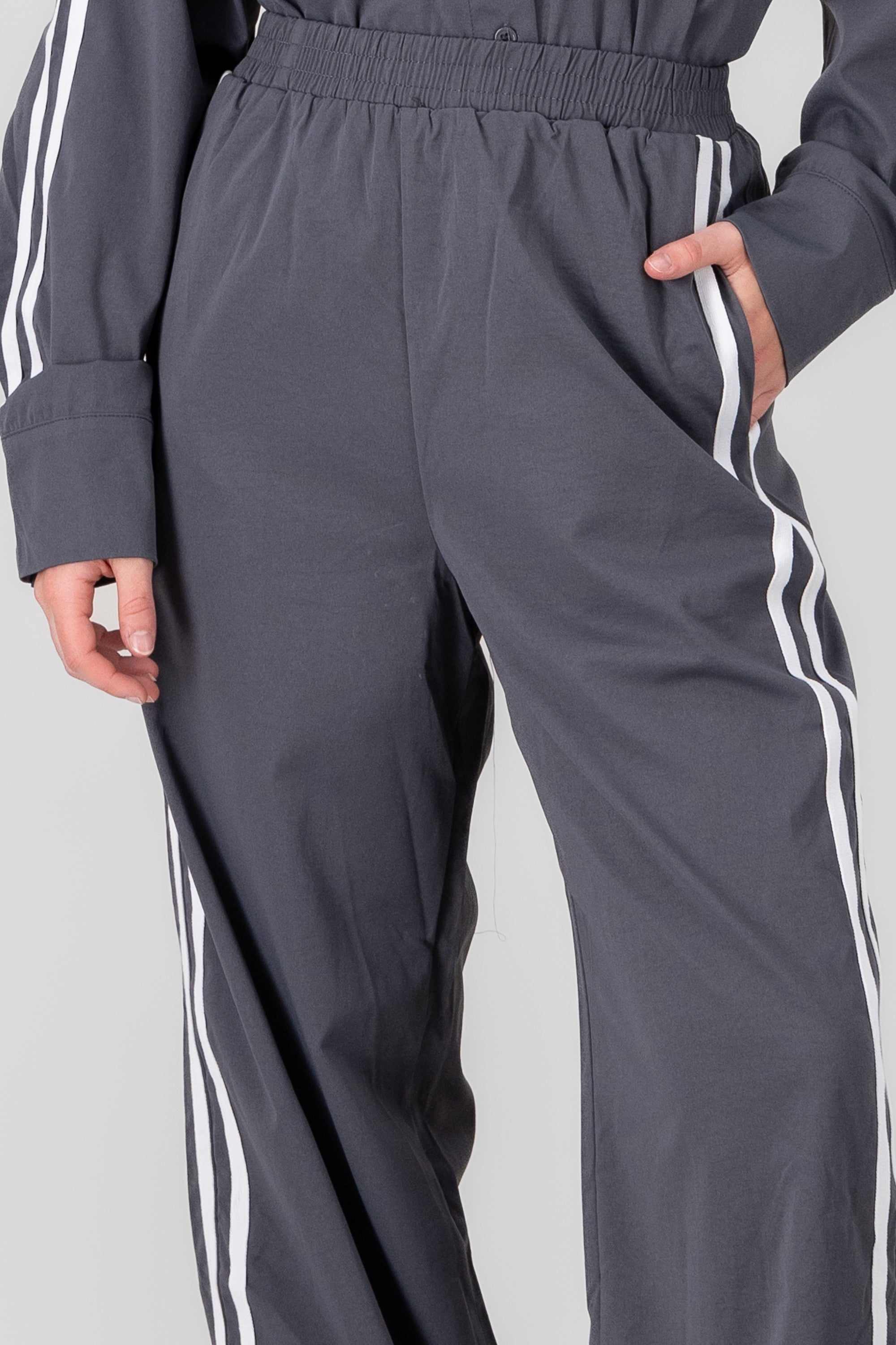 Striped Detail Pants GRAY