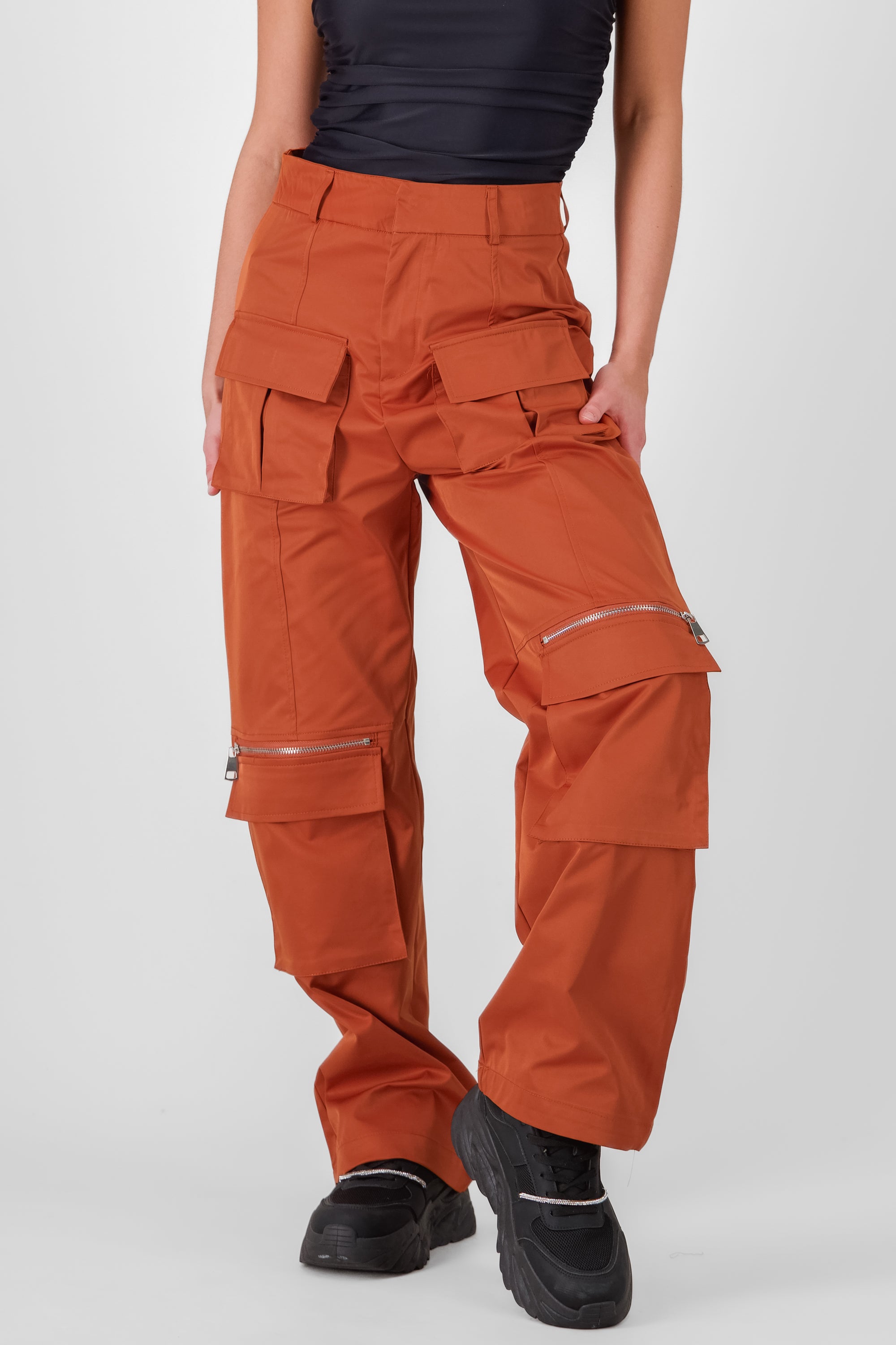 Straight Pants KHAKI