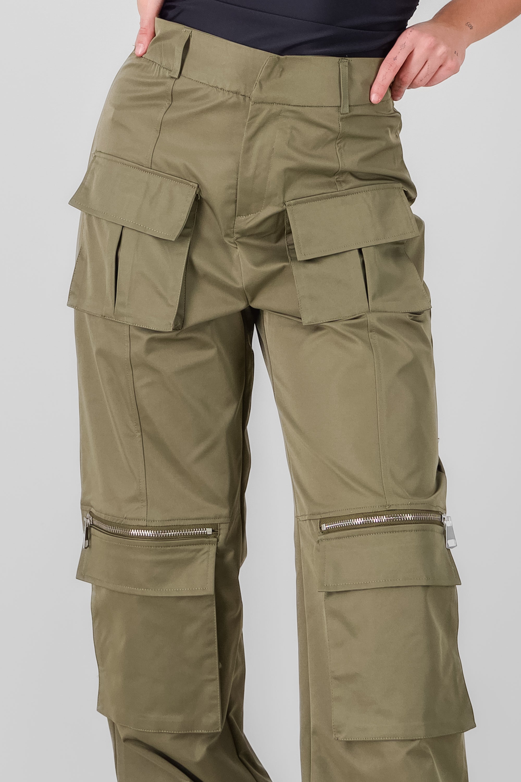 Straight Pants OLIVE