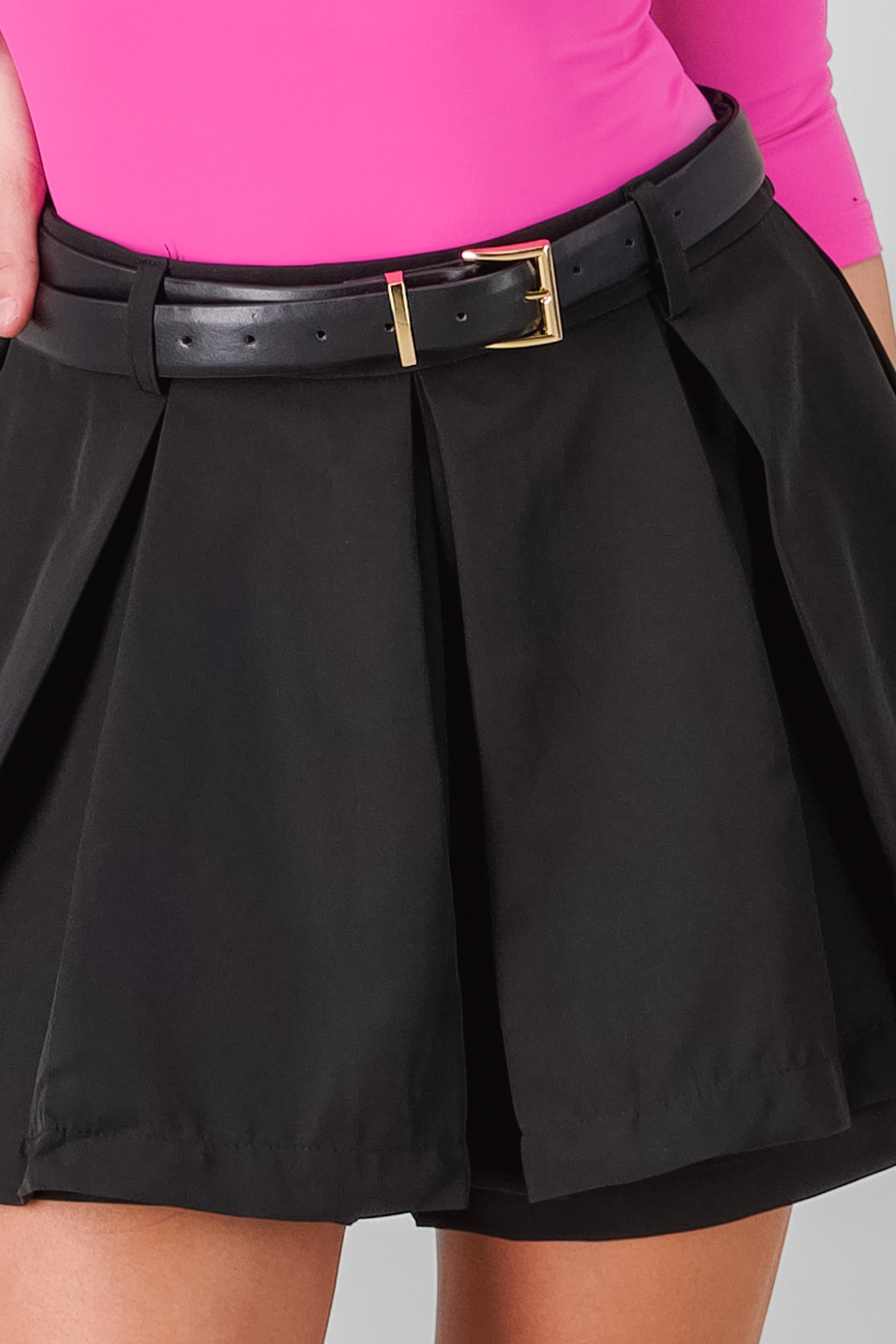 Pleated Skort with Belt BLACK