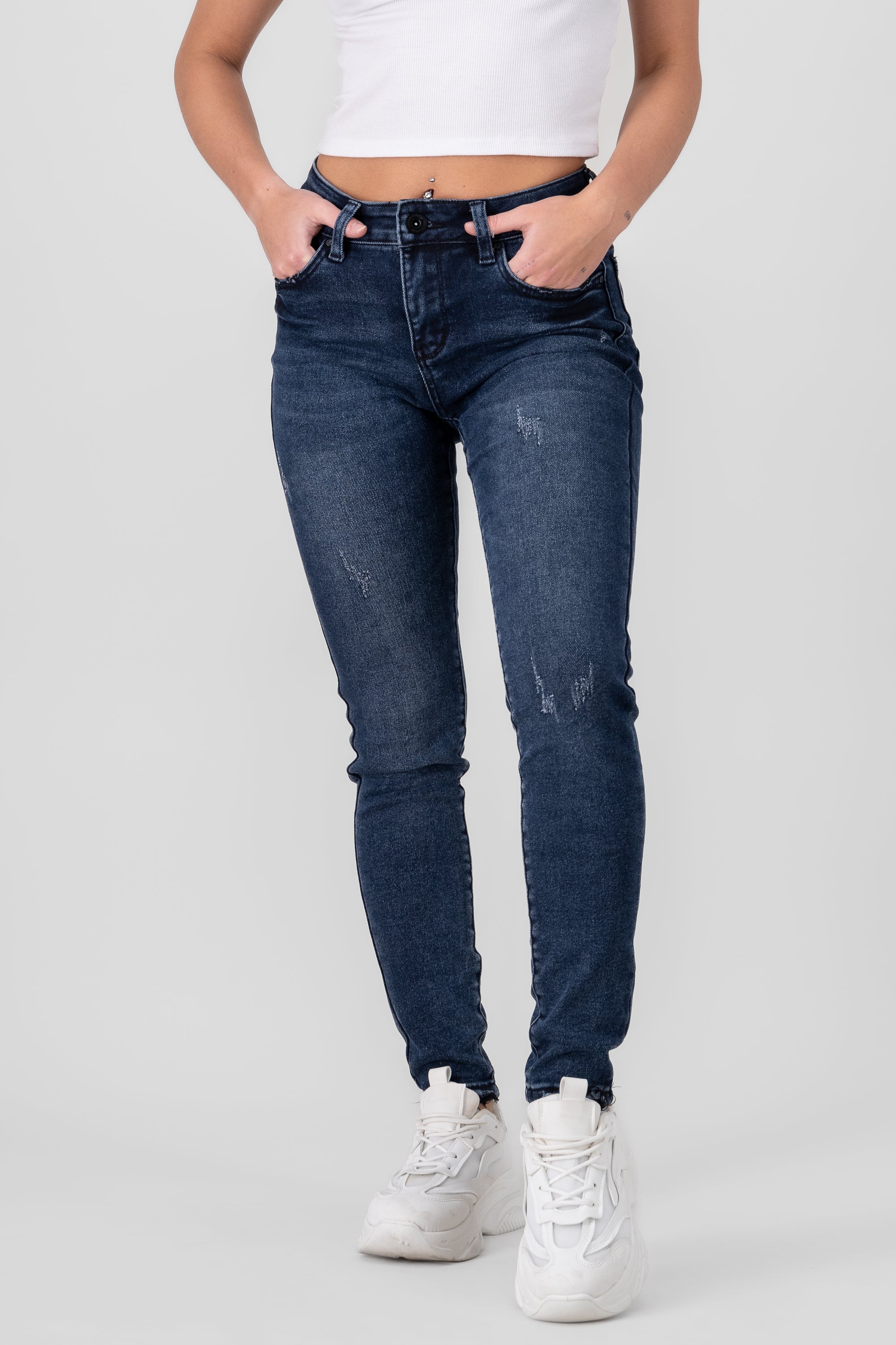 Skinny Jeans with Distressing STONE