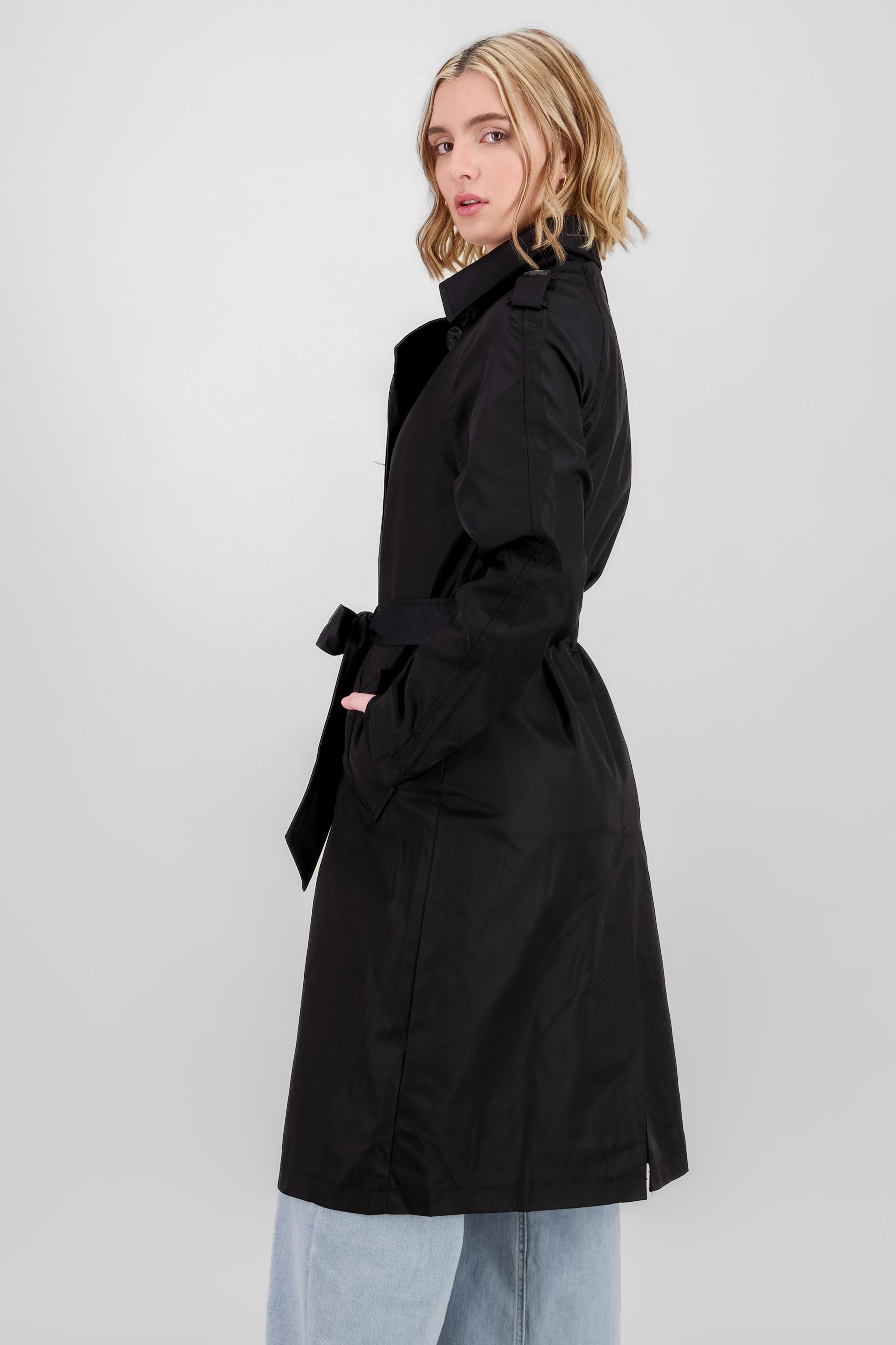 Long Trench Coat with Button details BLACK