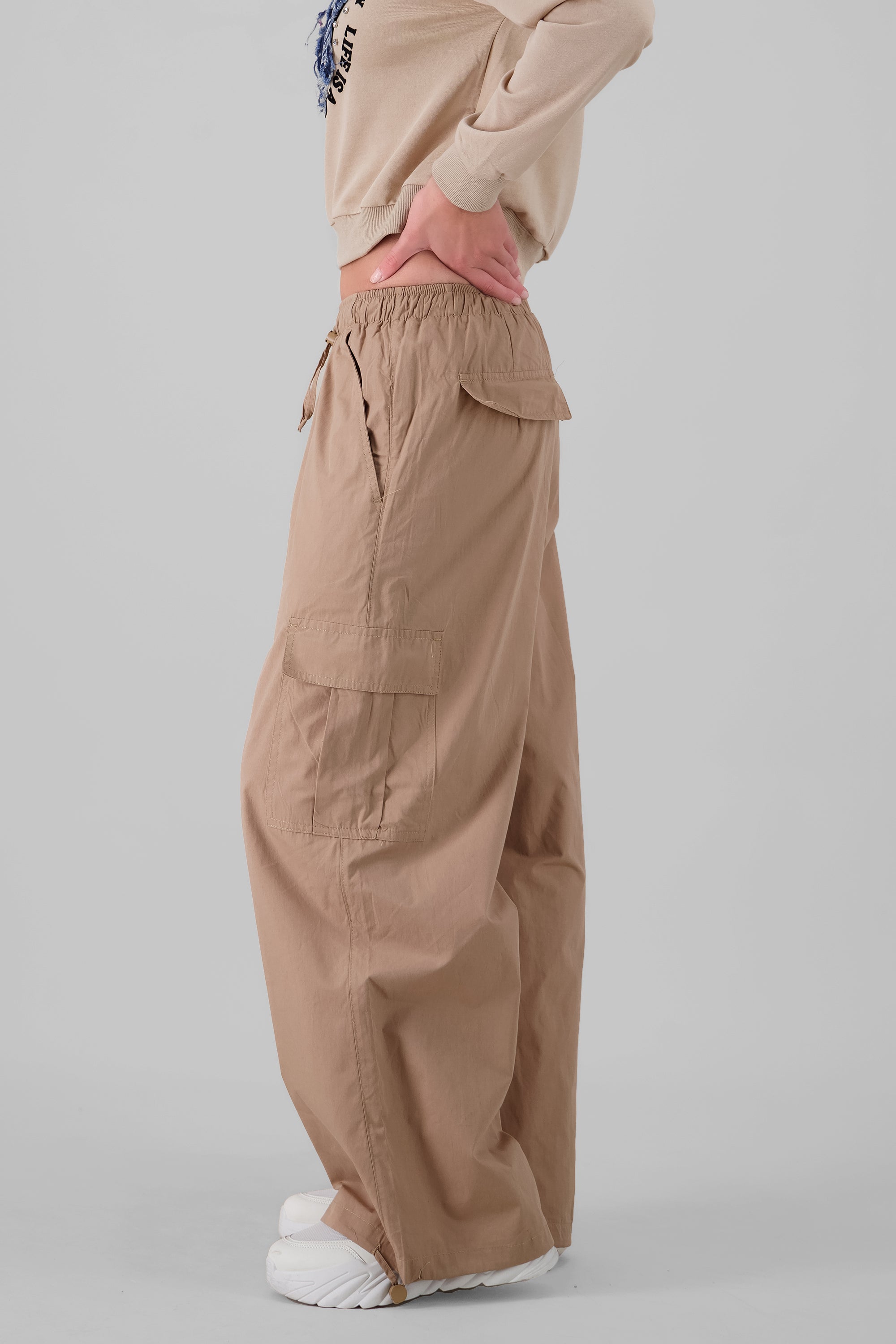 Parachute Pants With Cargo Pockets BEIGE