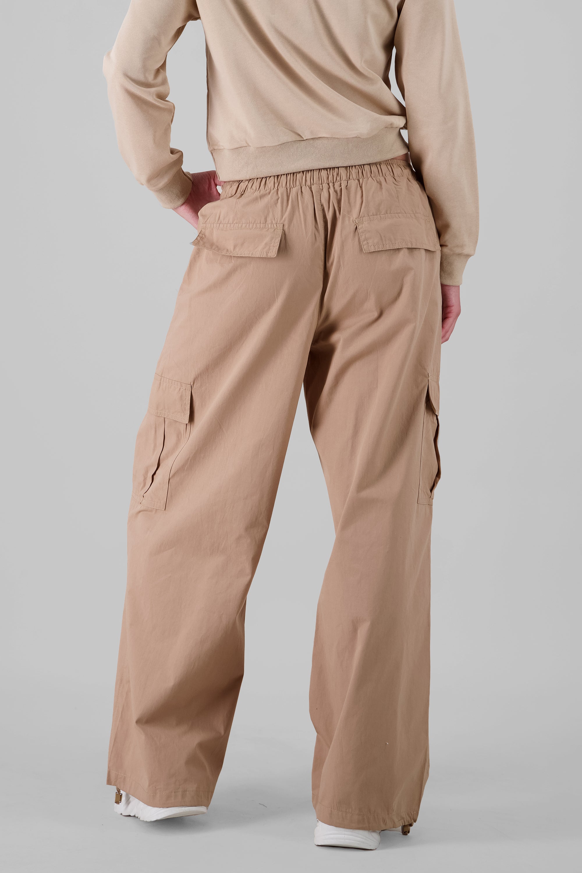 Parachute Pants With Cargo Pockets BEIGE