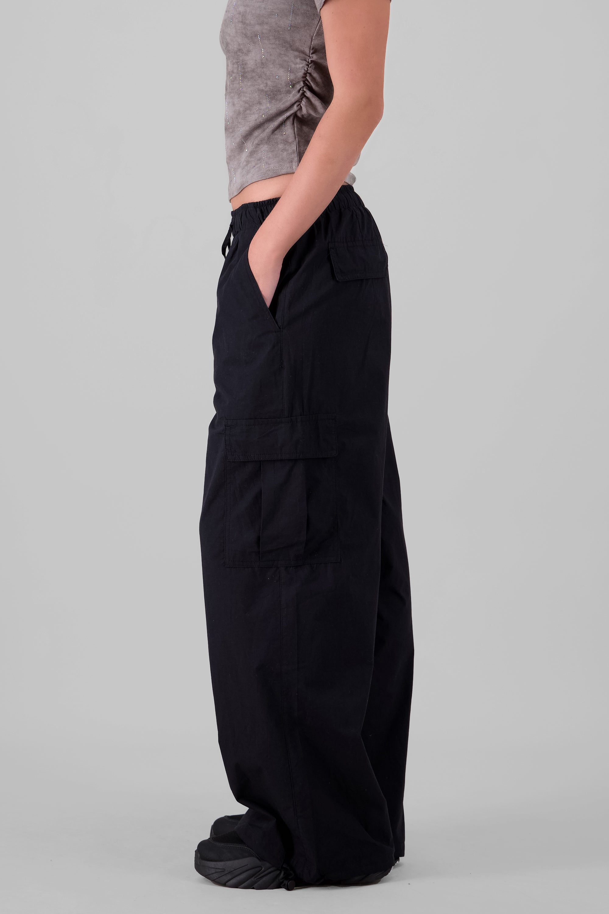 Parachute Pants With Cargo Pockets BLACK