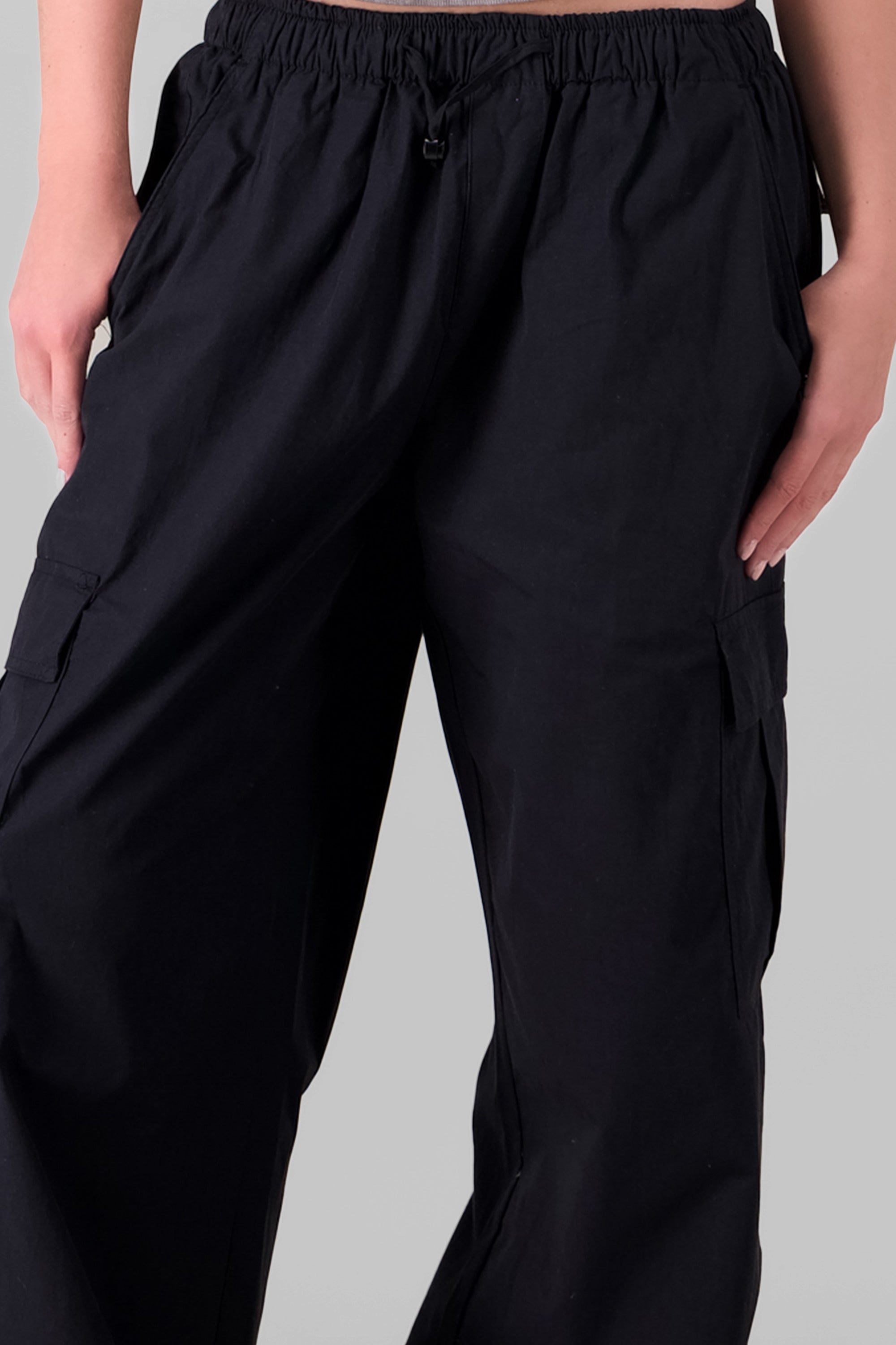 Parachute Pants With Cargo Pockets BLACK