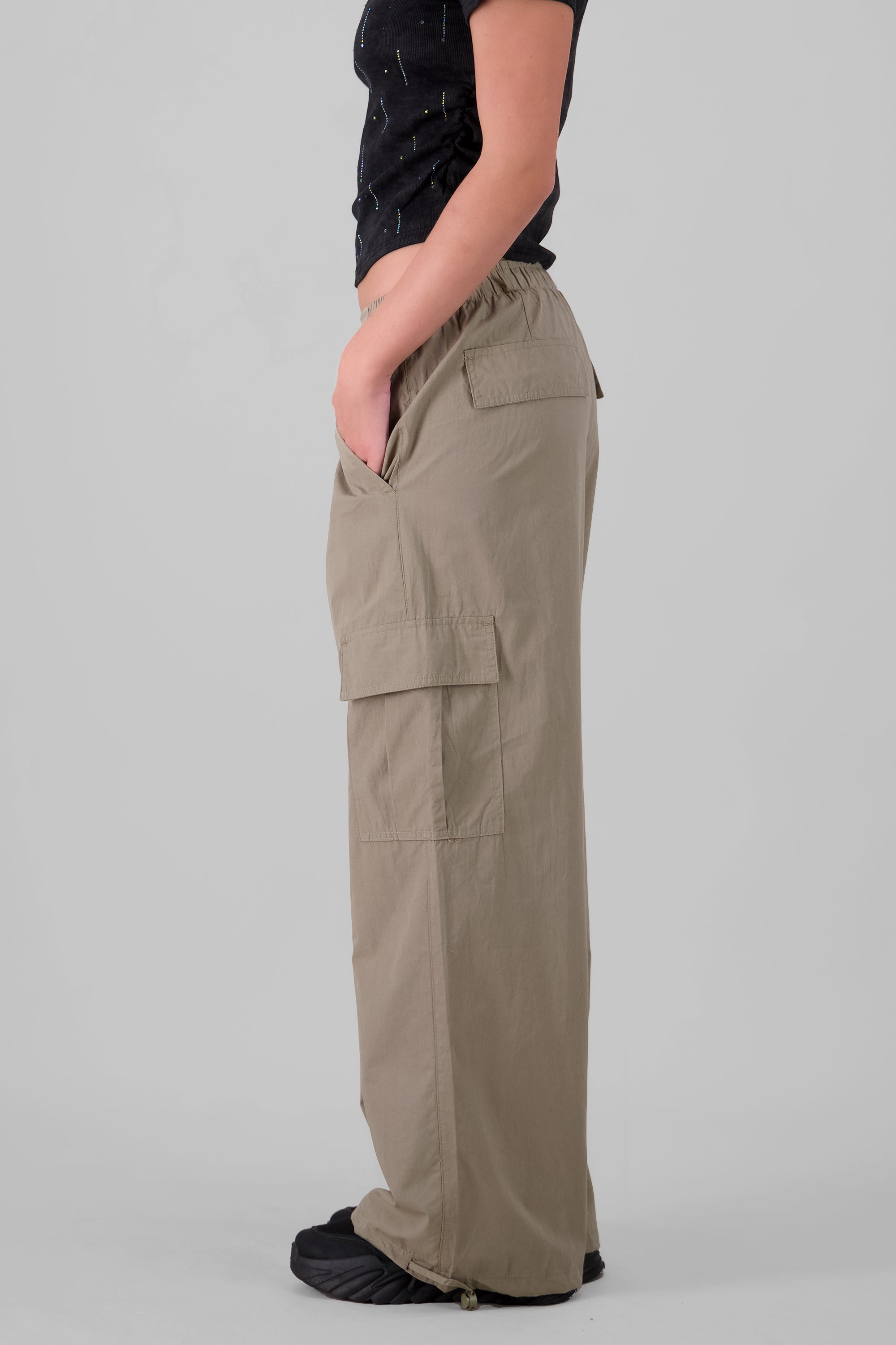 Parachute Pants With Cargo Pockets SAGE