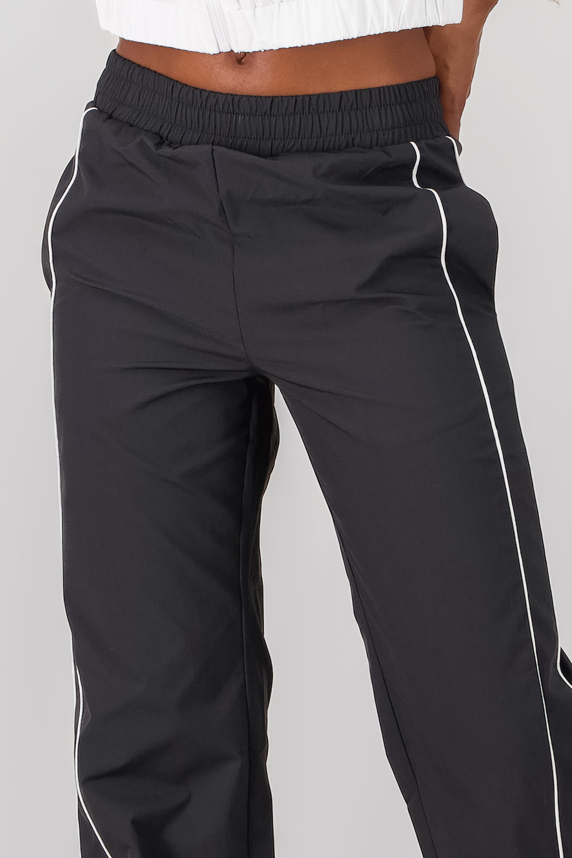 Solid Contrast Detail Pants BLACK COMBO