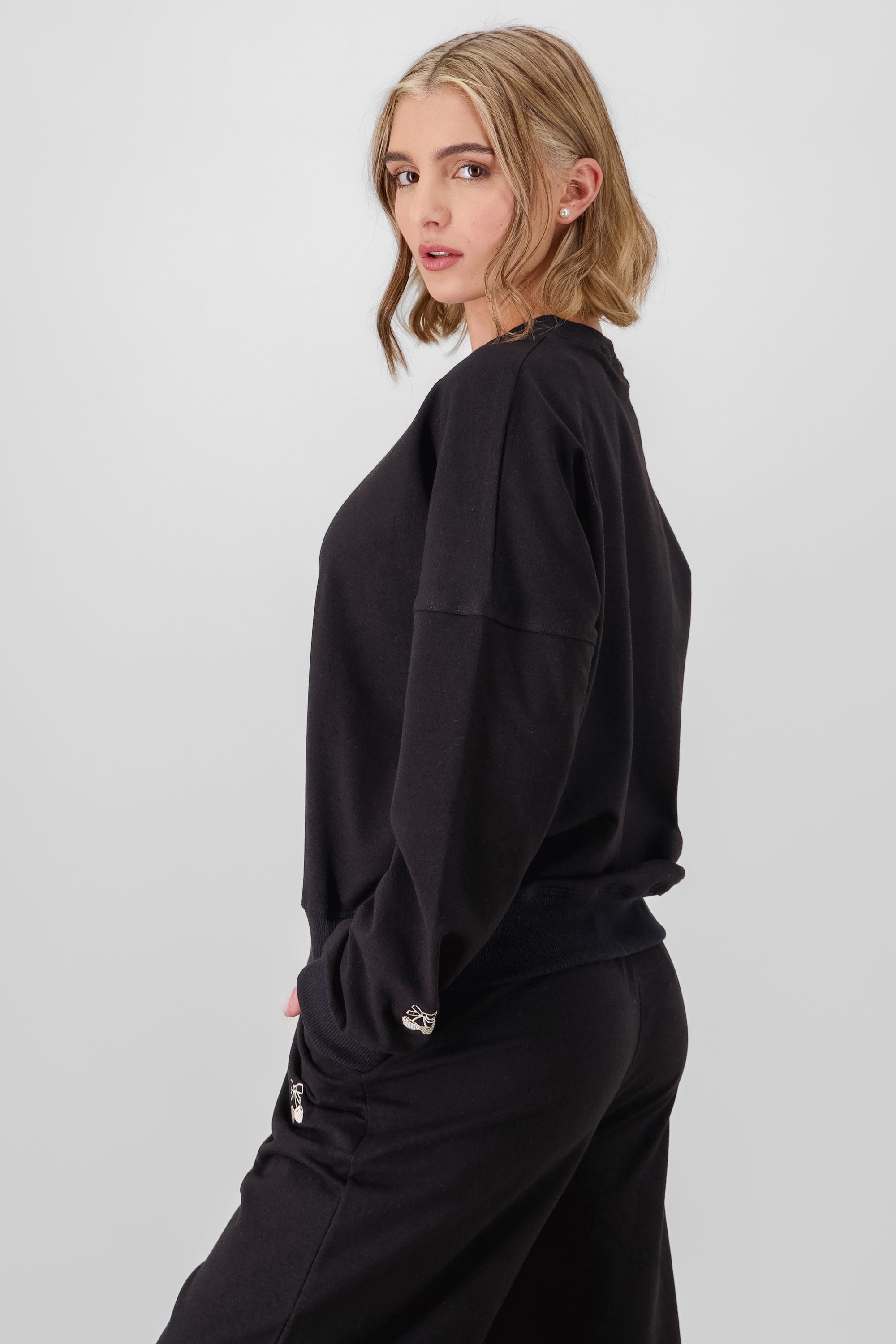 Cherry Sweatshirt BLACK