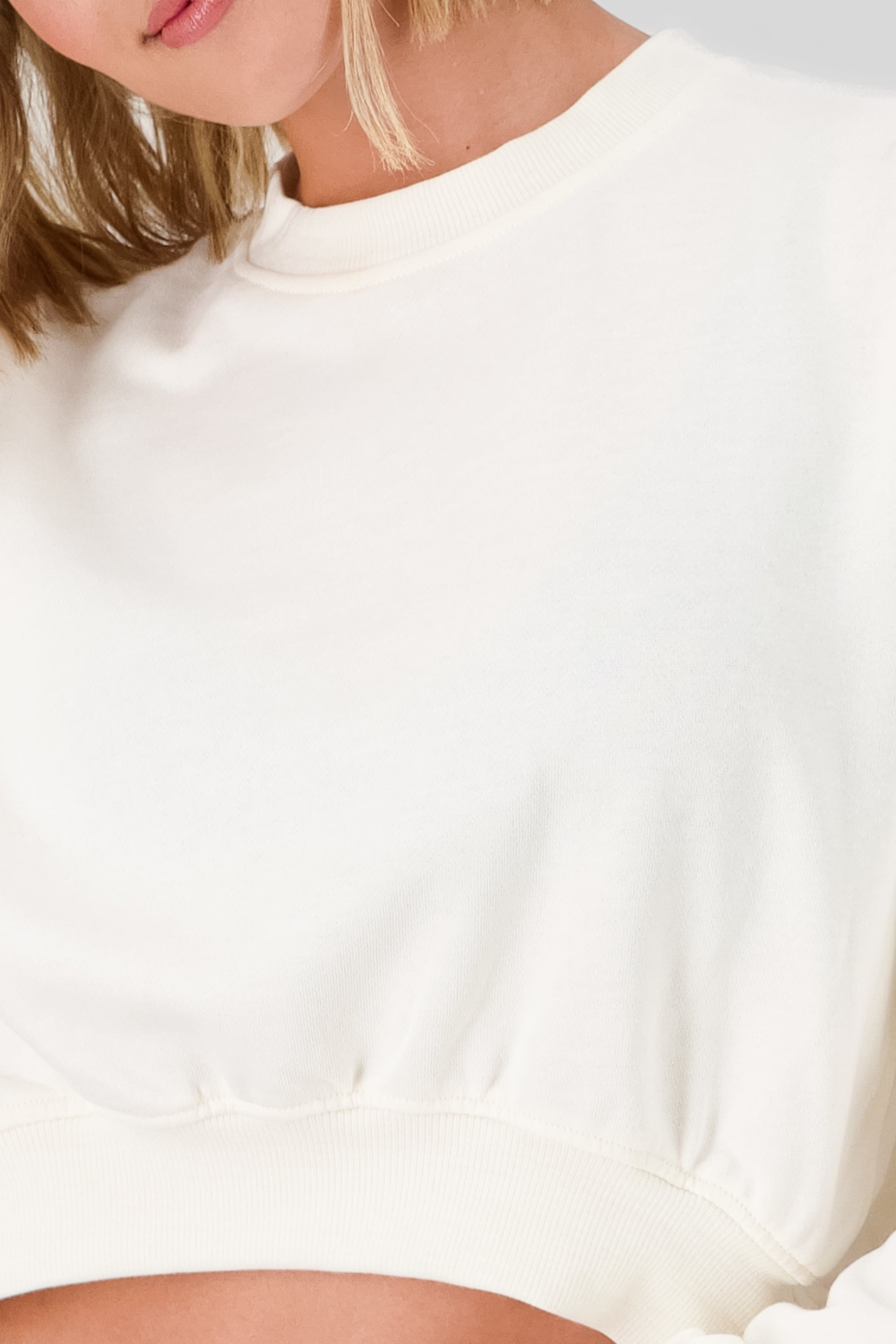 Solid Crop Sweatshirt CREAM