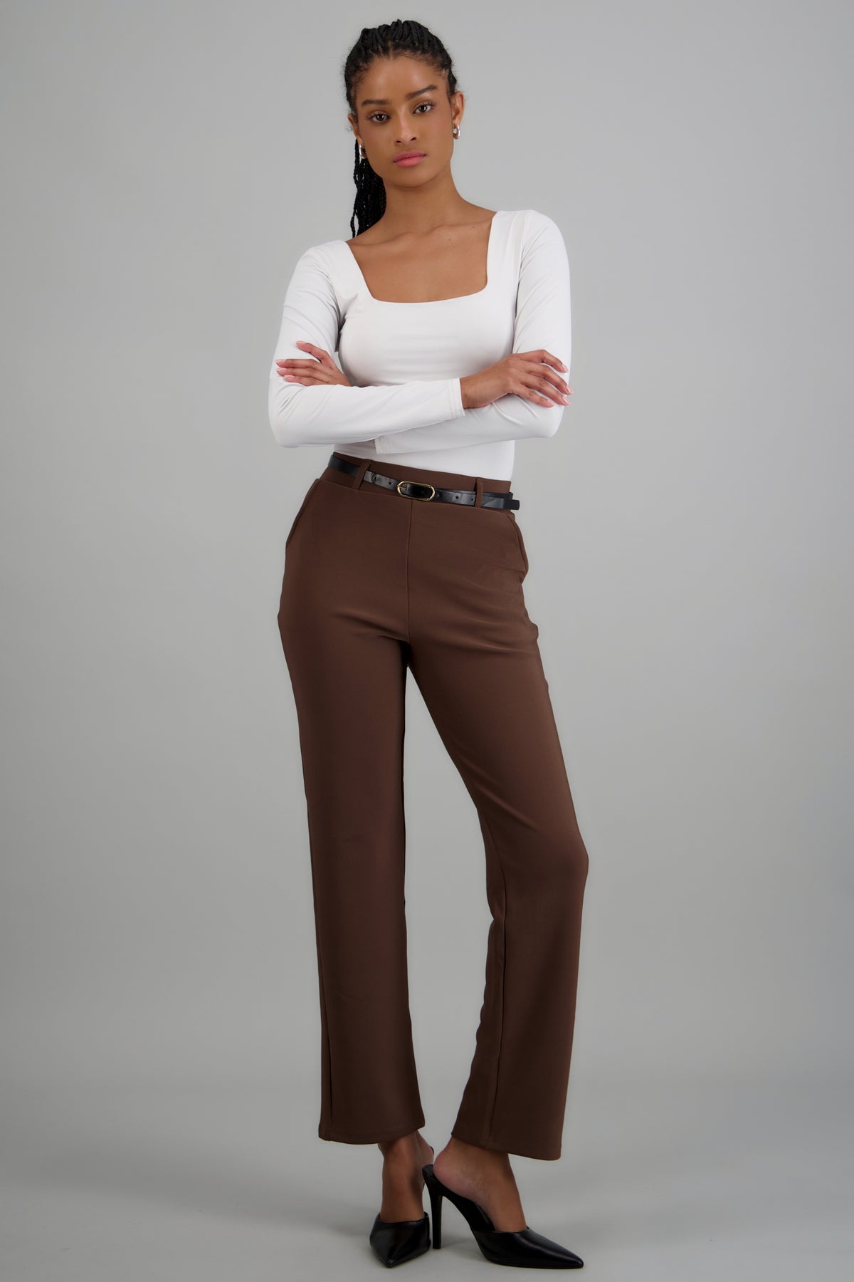 DARK BROWN