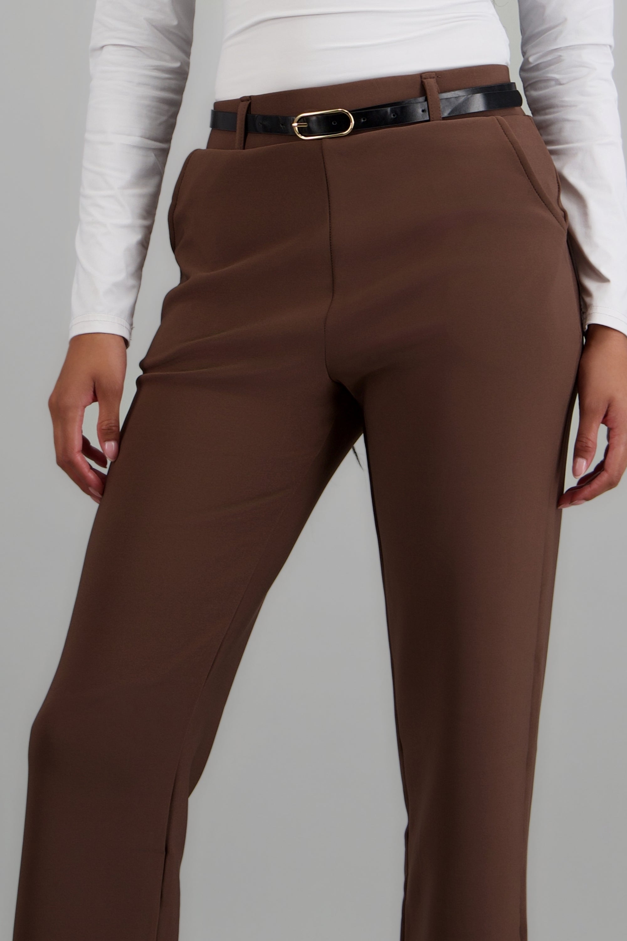 DARK BROWN