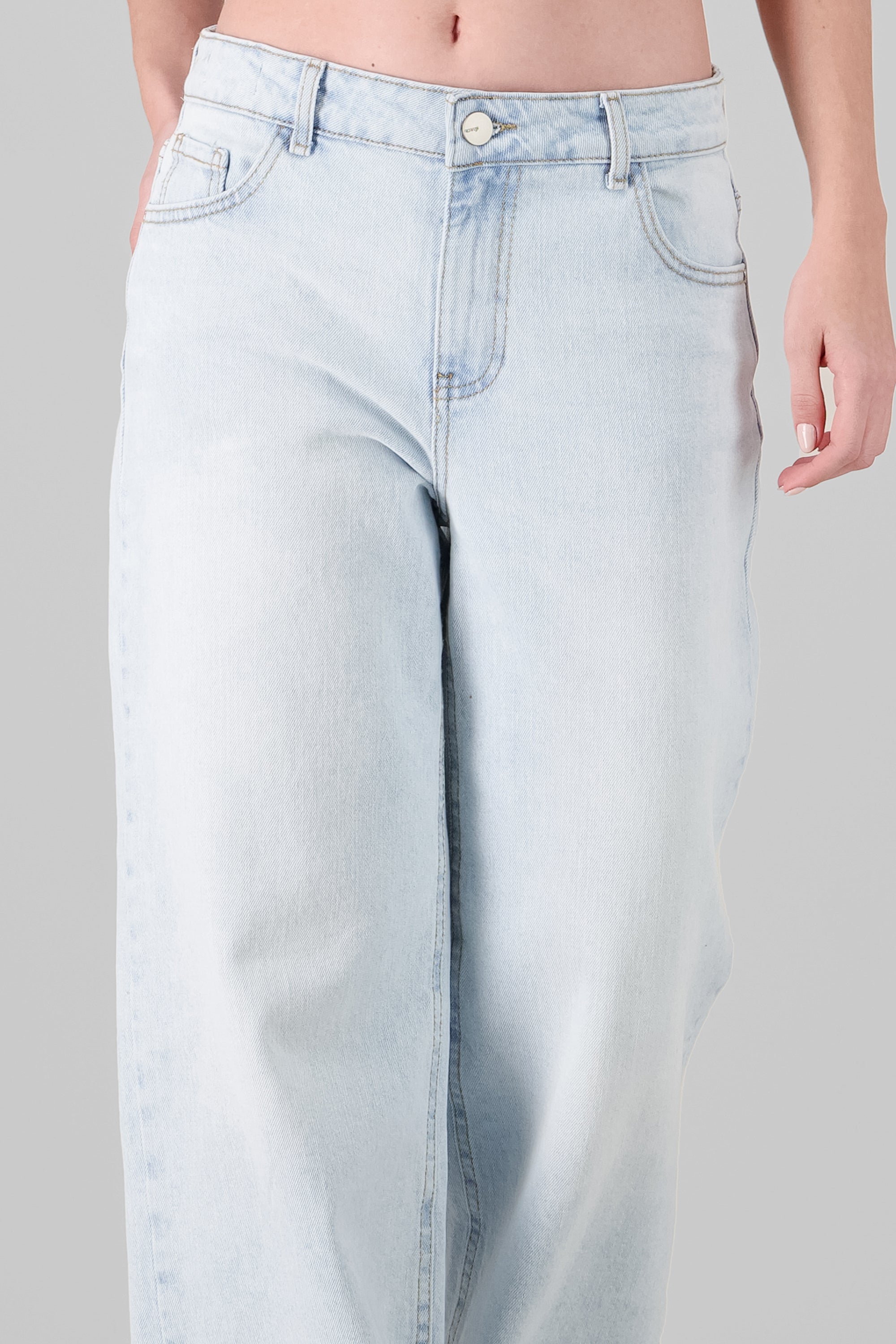 Wide leg Jeans SUPER BLEACHED