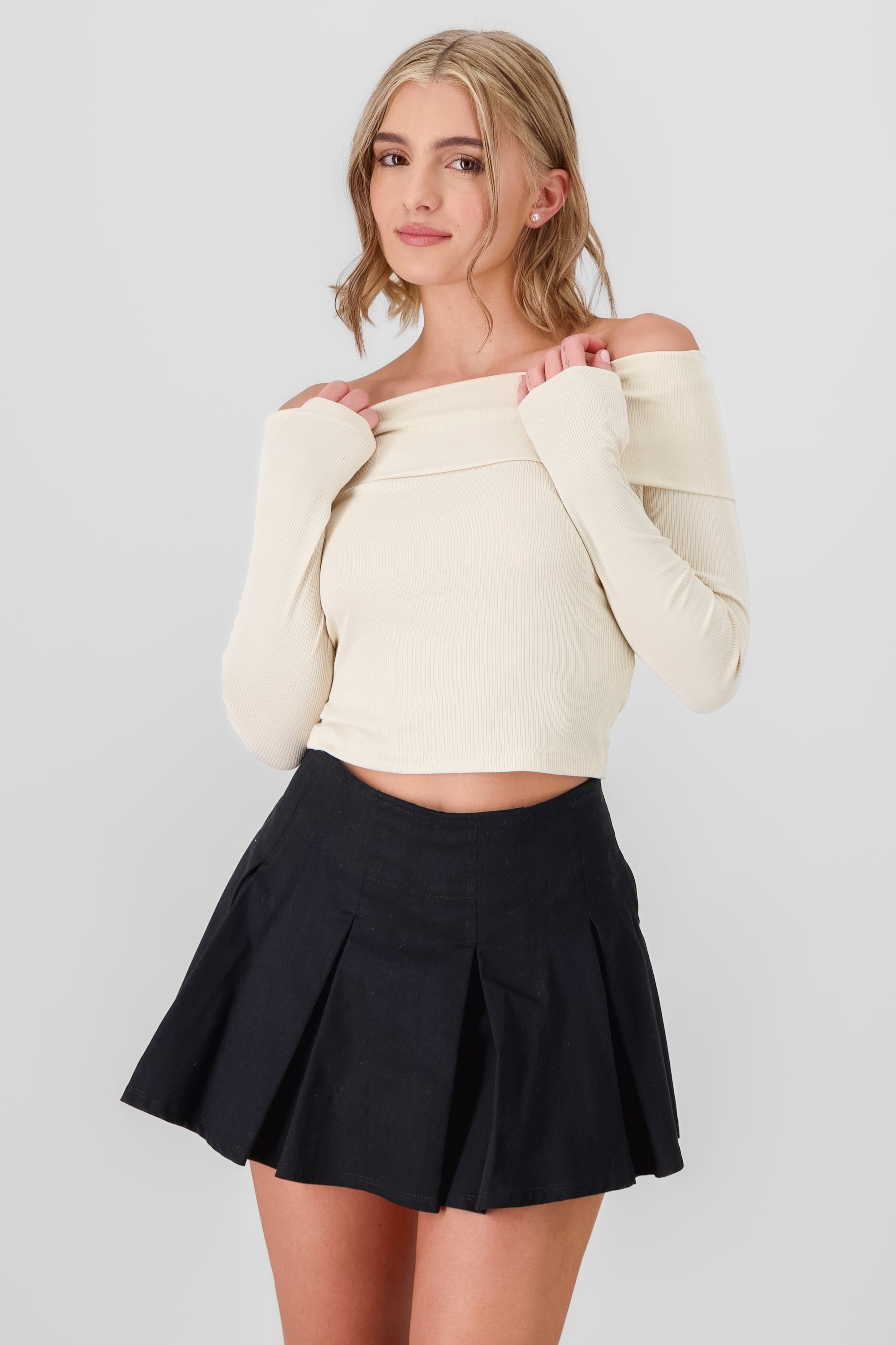 Off Shoulder Ribbed Blouse CREAM