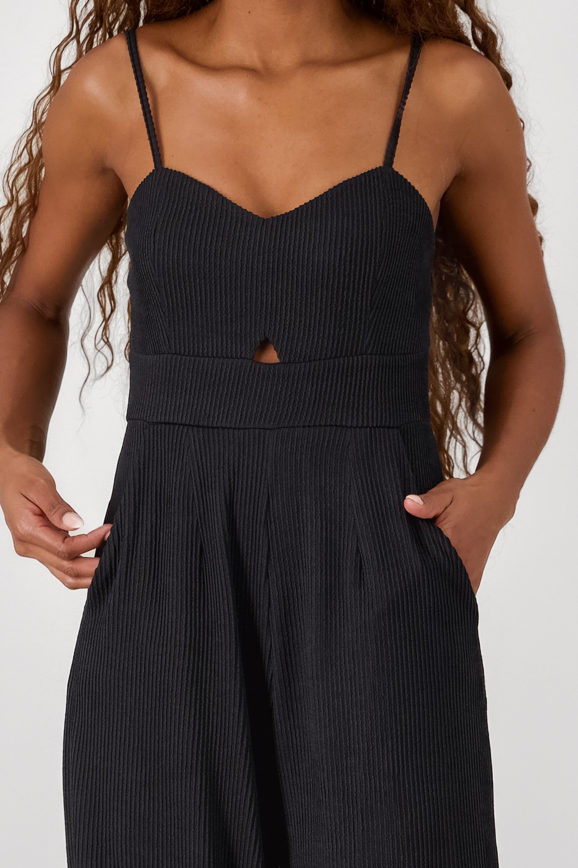 Textured Jumpsuit BLACK