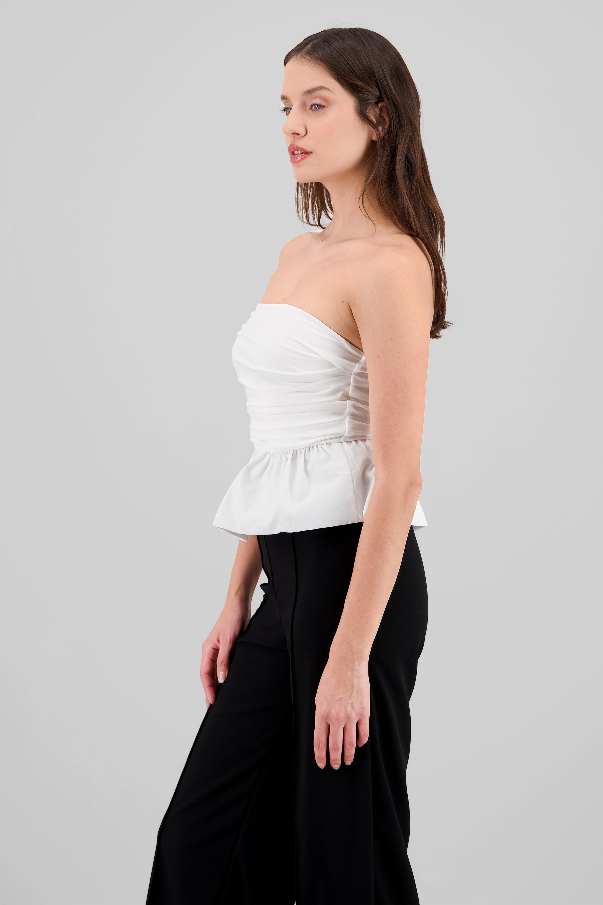 Volume Strapless Top with WHITE