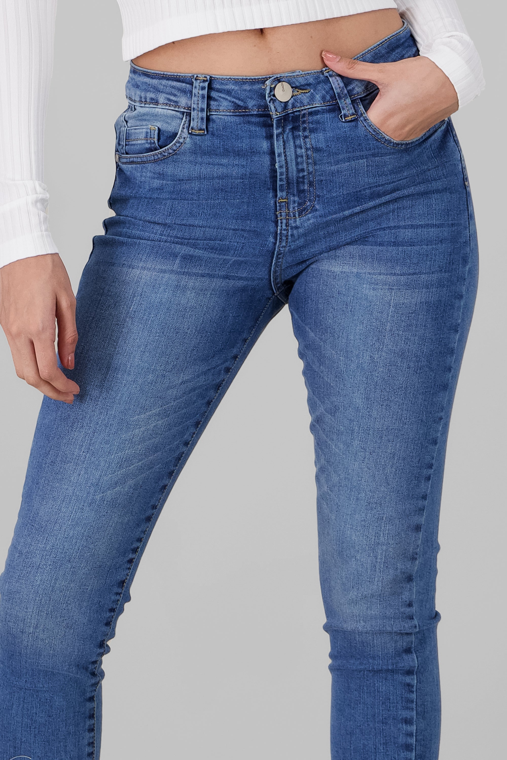 Skinny Jeans MEDIUM WASH