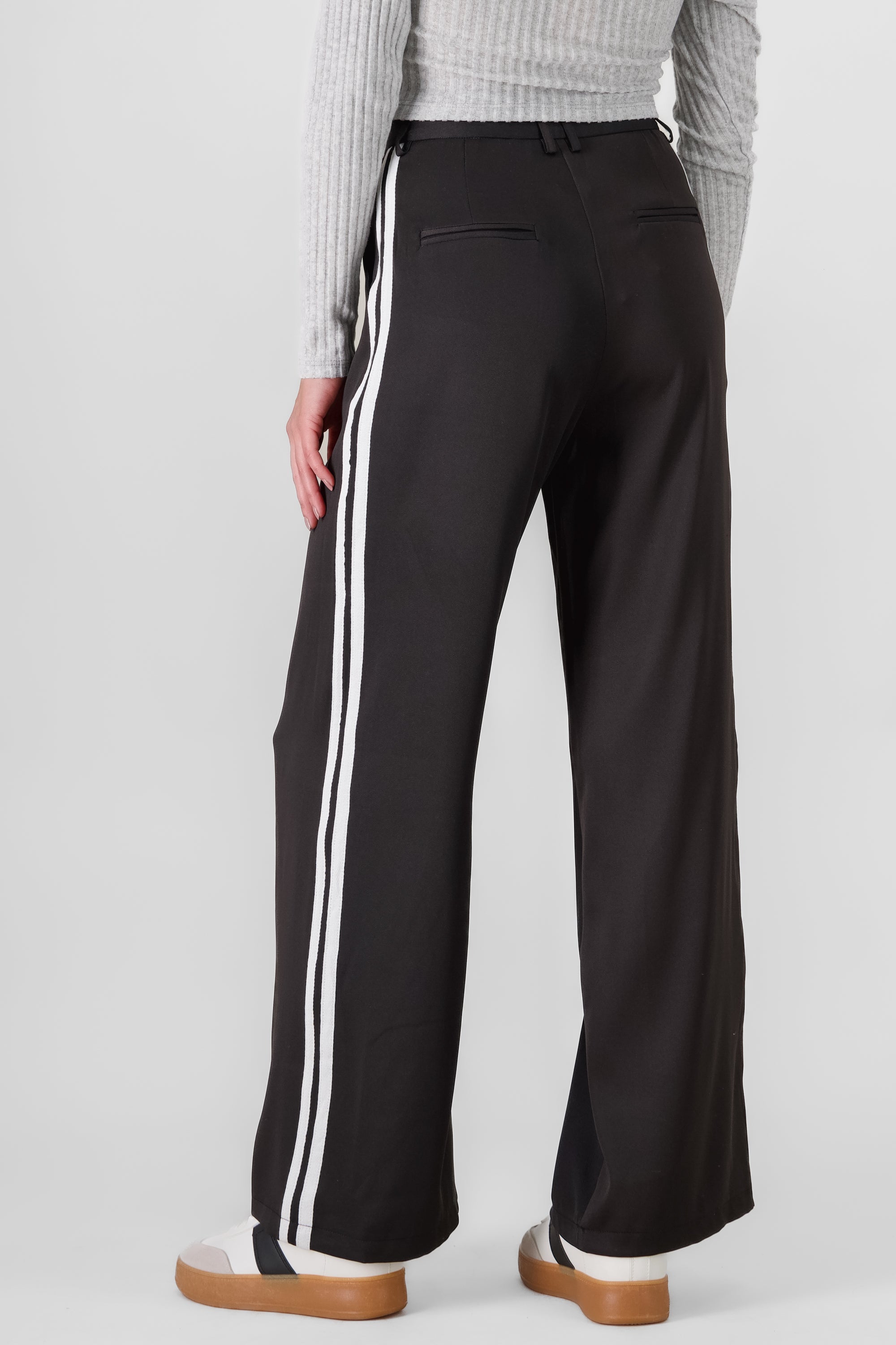 Tailored Pants with Contrast Stripes BLACK