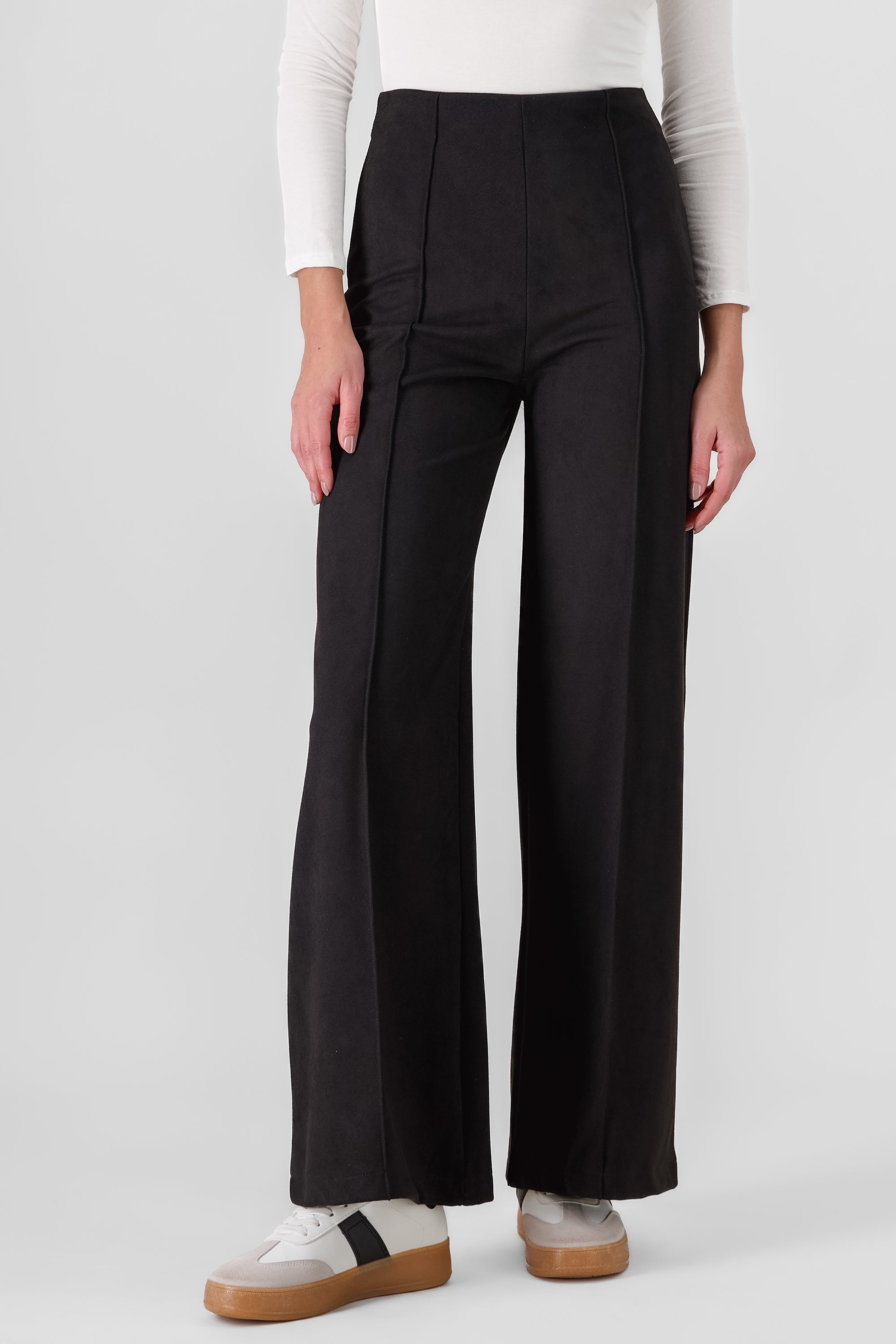 Pants with Seam Detail BLACK