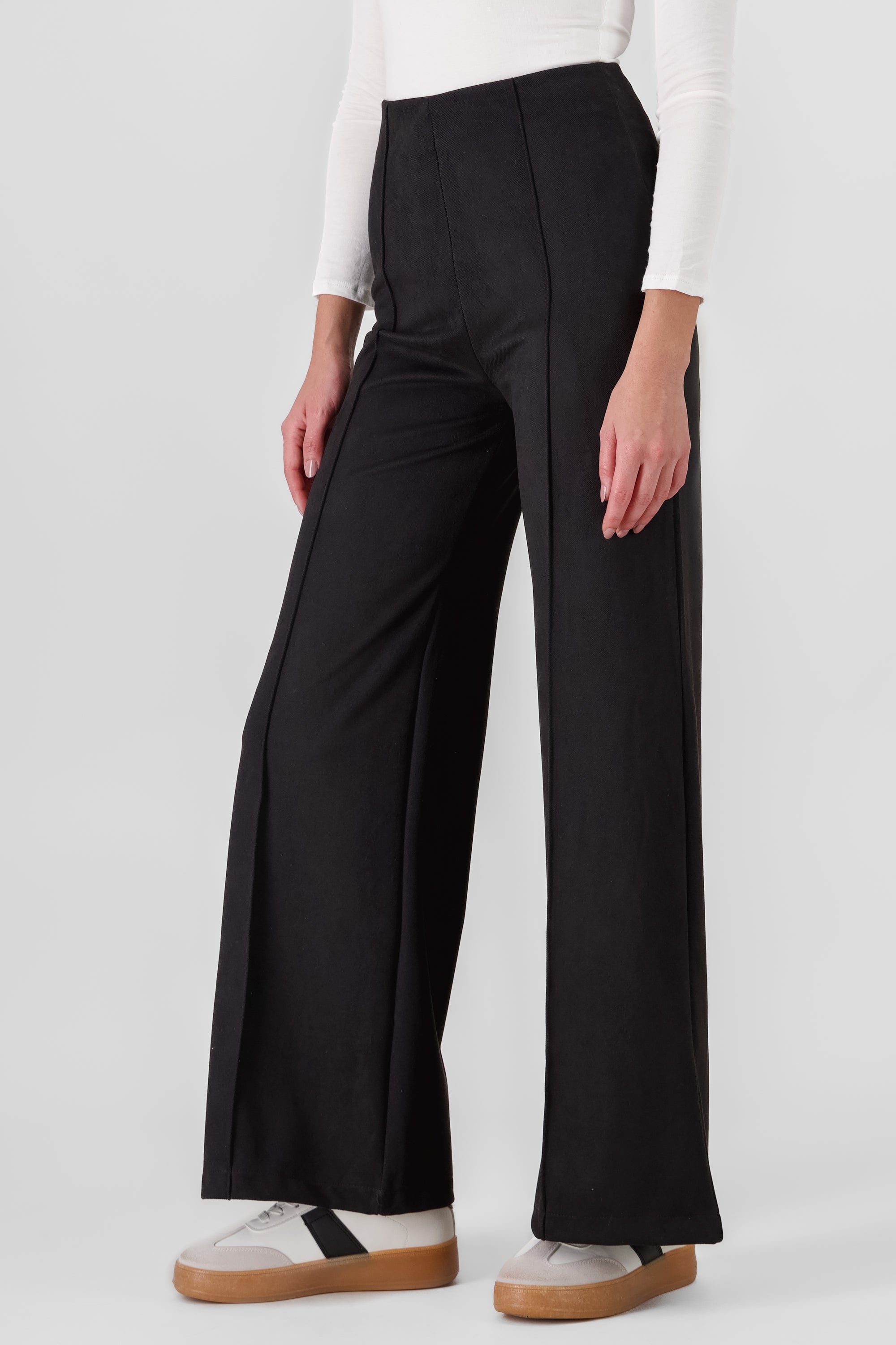 Pants with Seam Detail BLACK