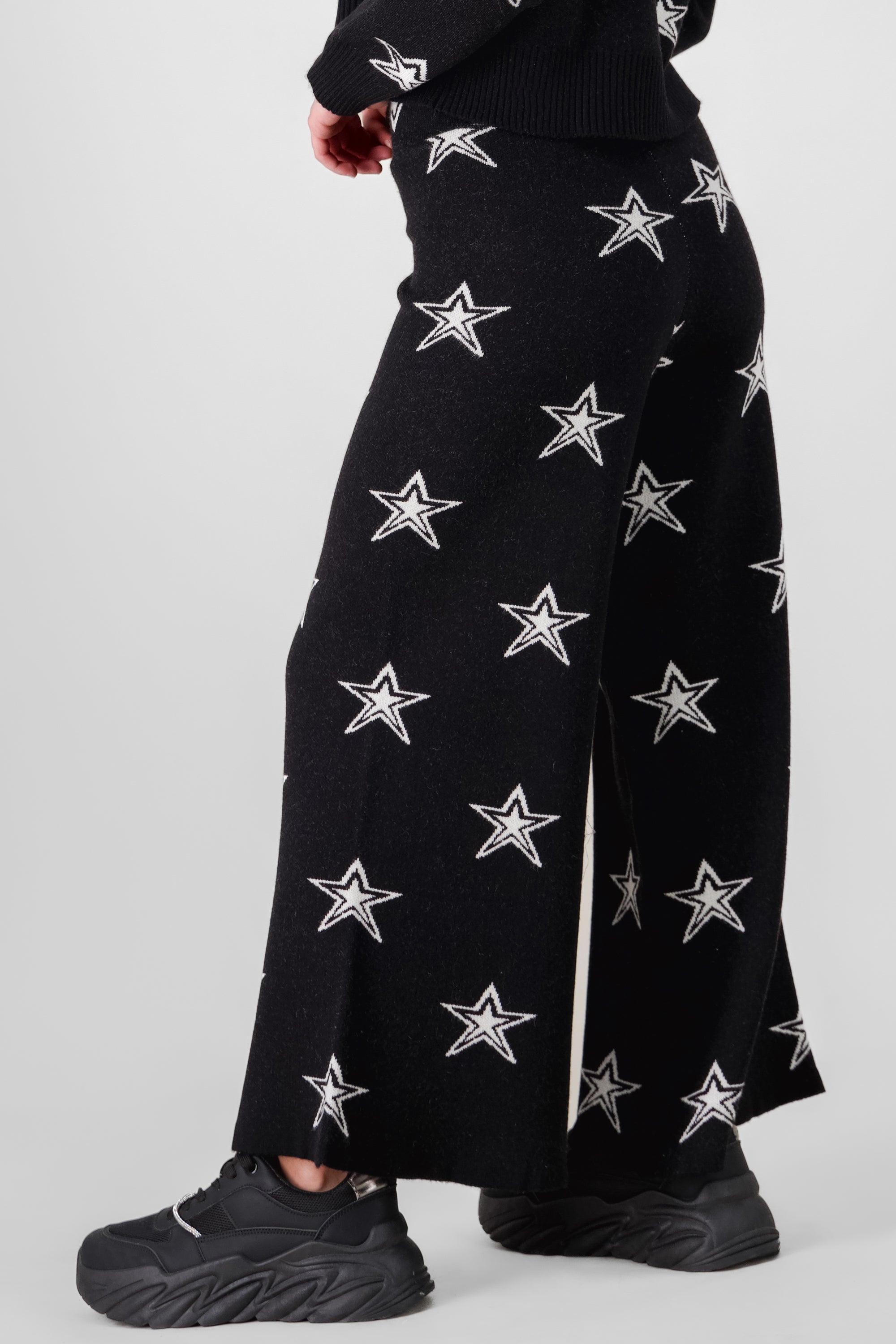 Star Print Soft Knit Pants BLACK COMBO