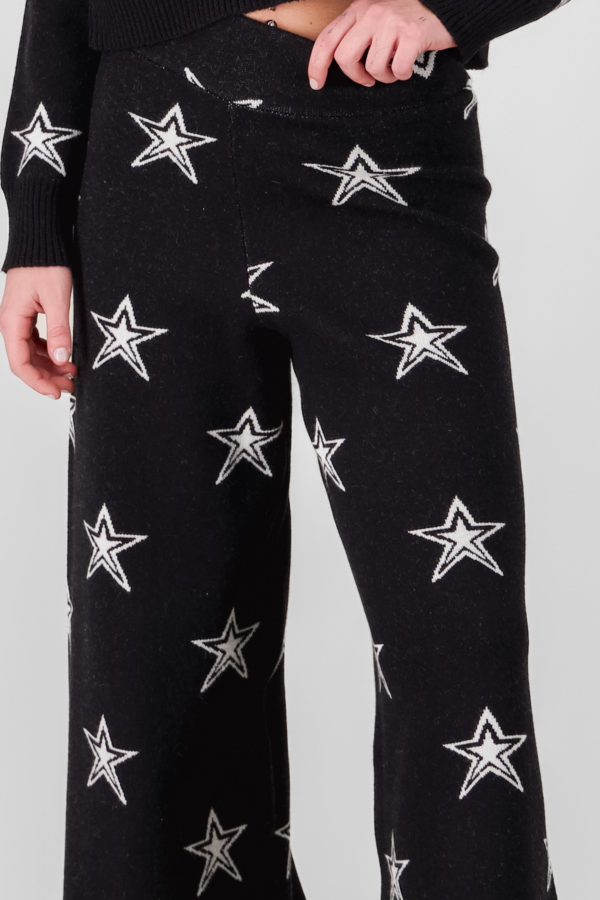 Star Print Soft Knit Pants BLACK COMBO