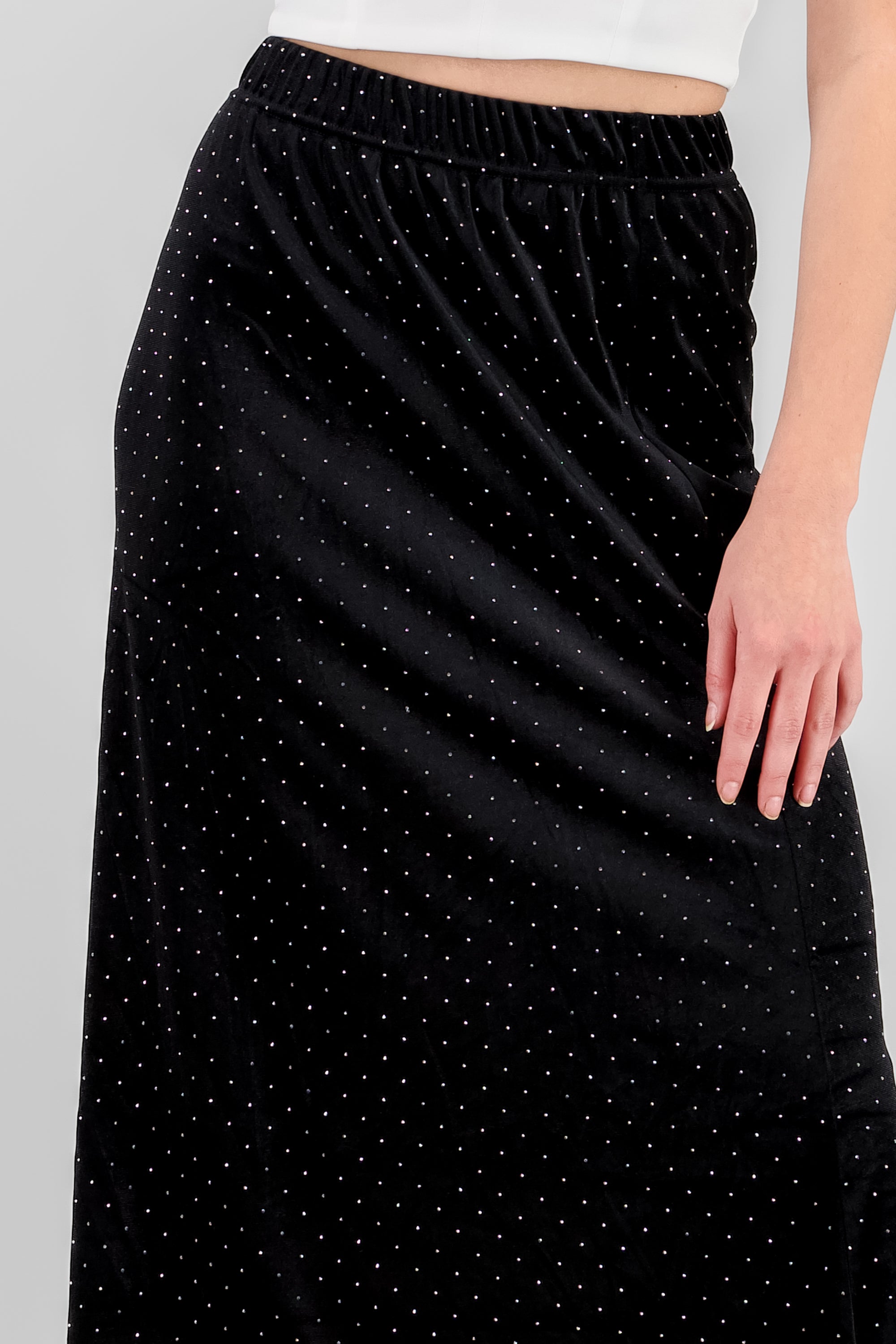 Velvet Sequin Midi Skirt BLACK