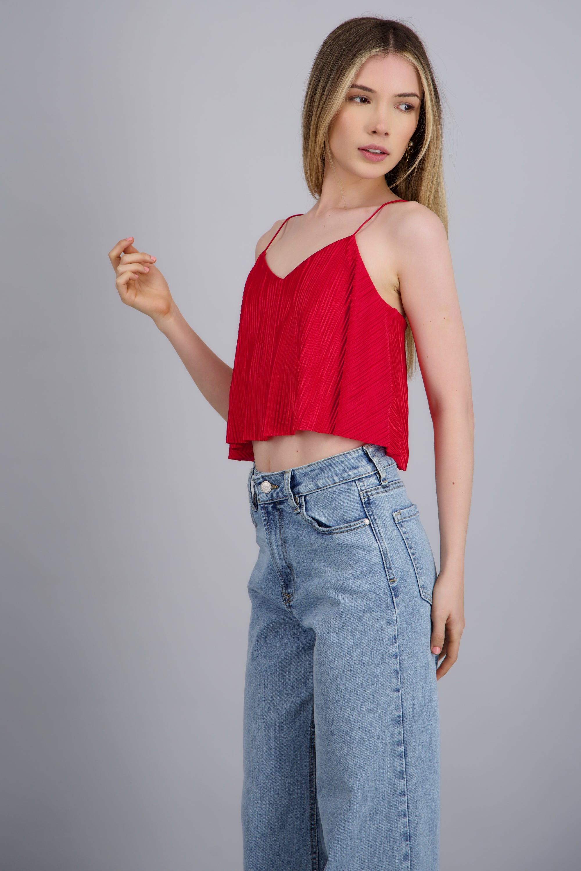 TOMATO RED