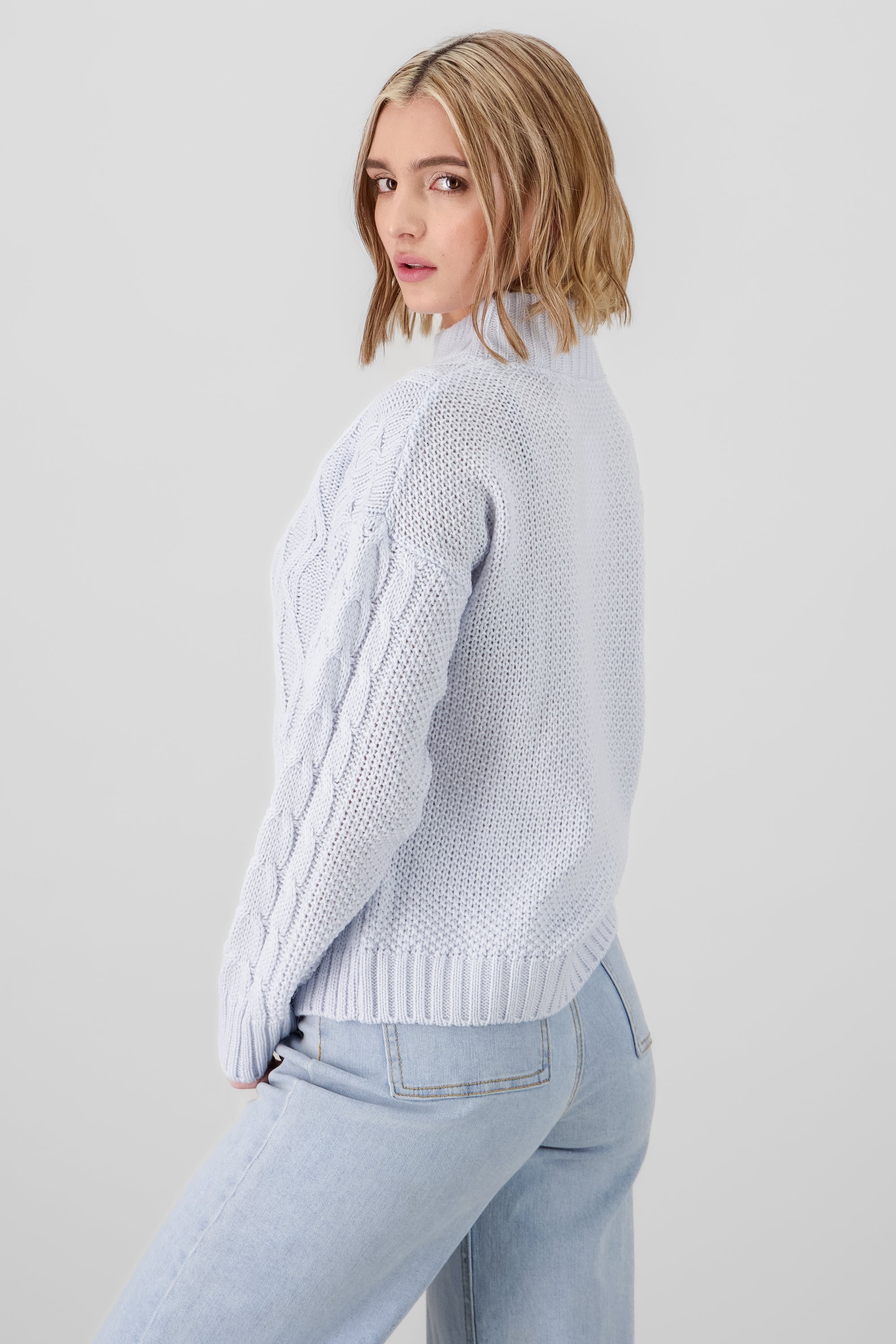 Neck Detail Knit Sweater PASTEL BLUE