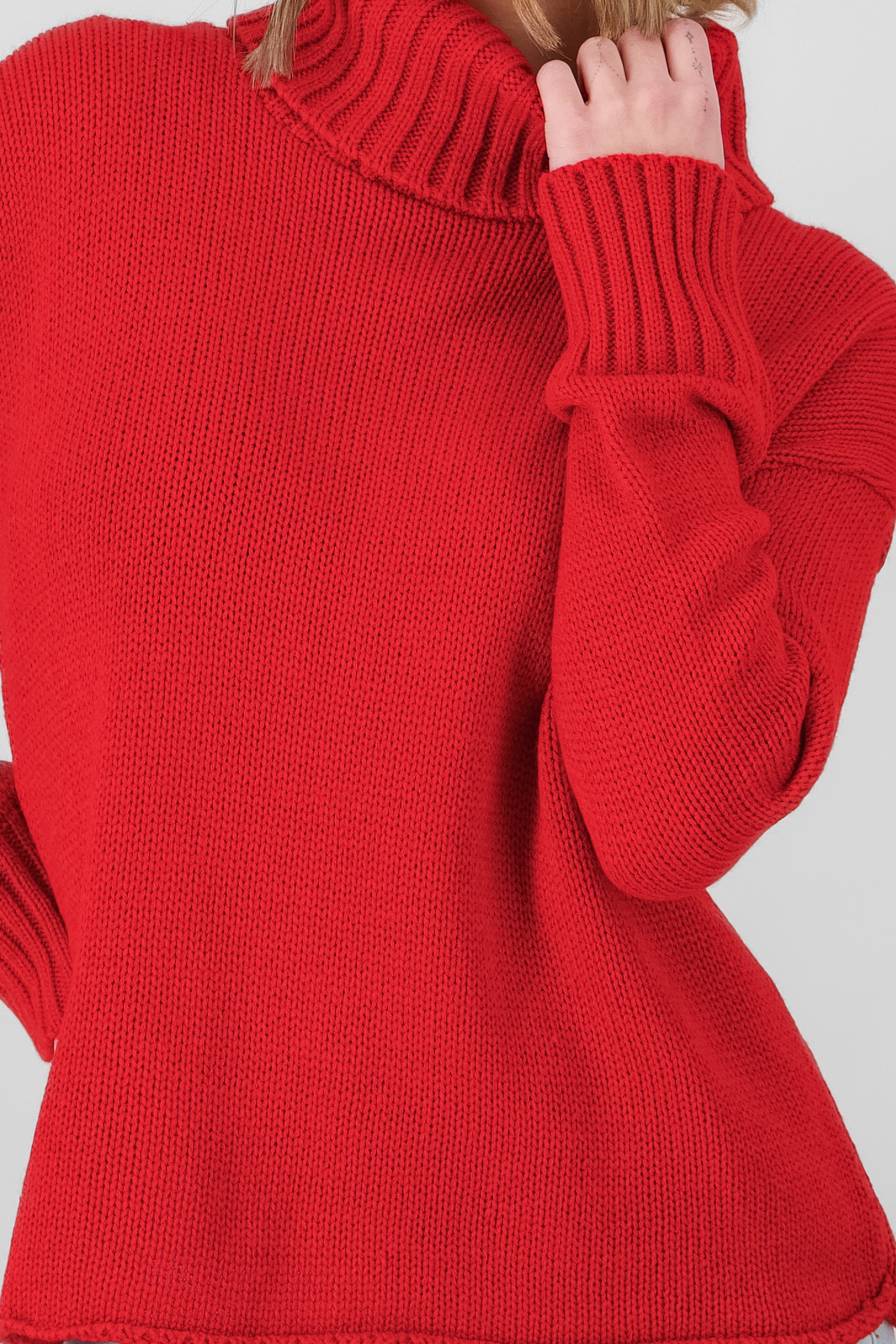 High Neck Knitted Sweater RED