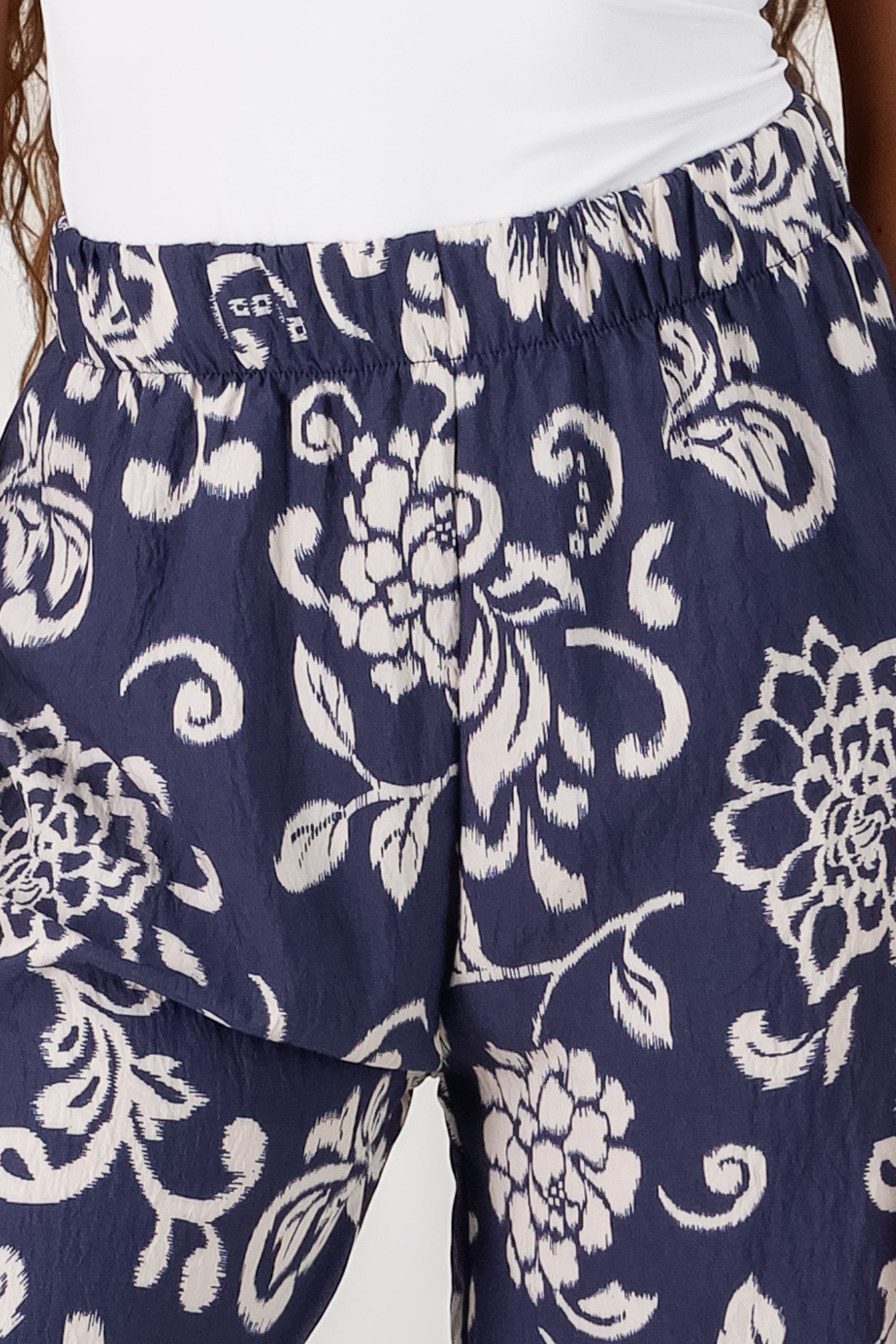 Wide Leg Floral Print Pants NAVY COMBO