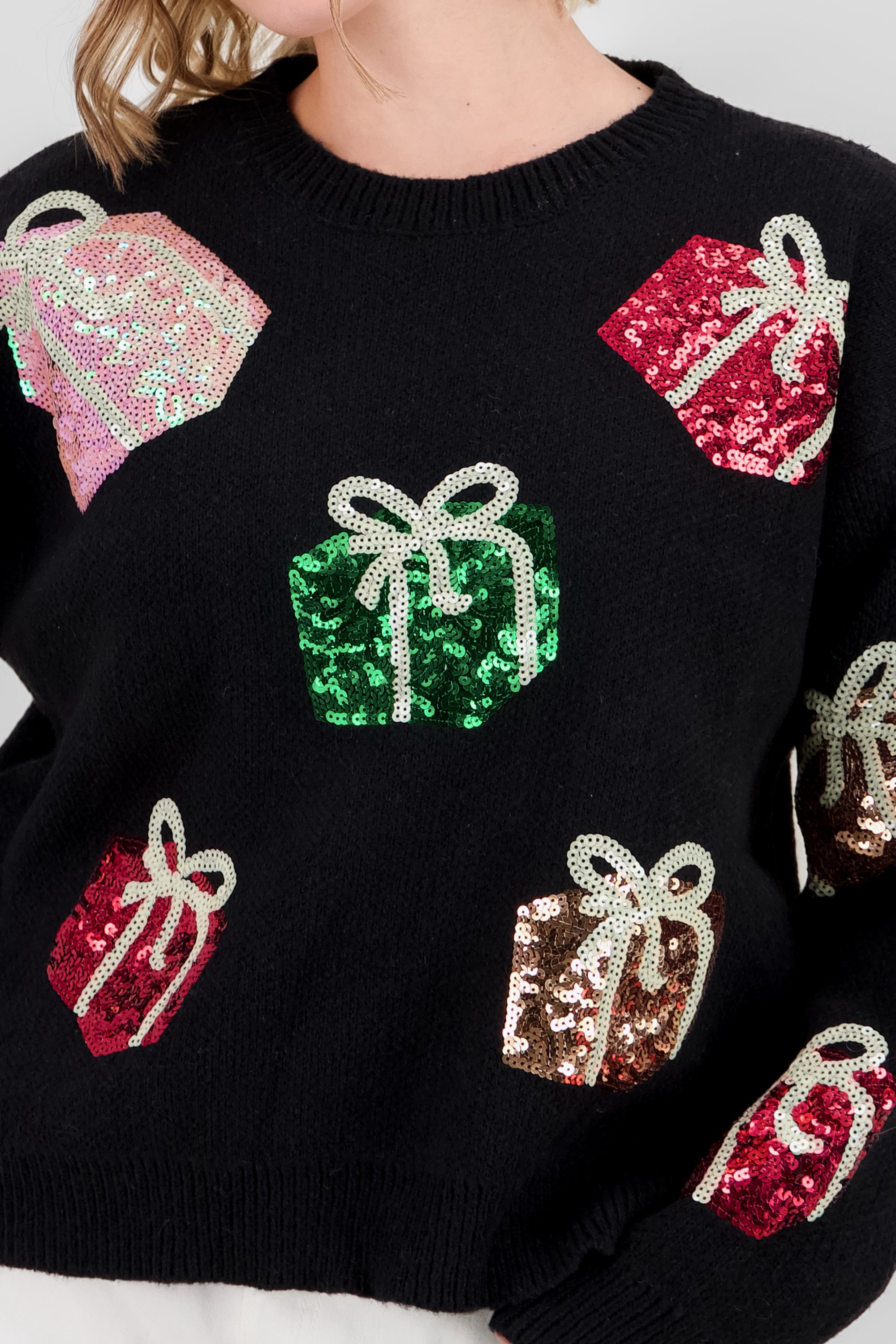 Gifts Christmas Sweater BLACK