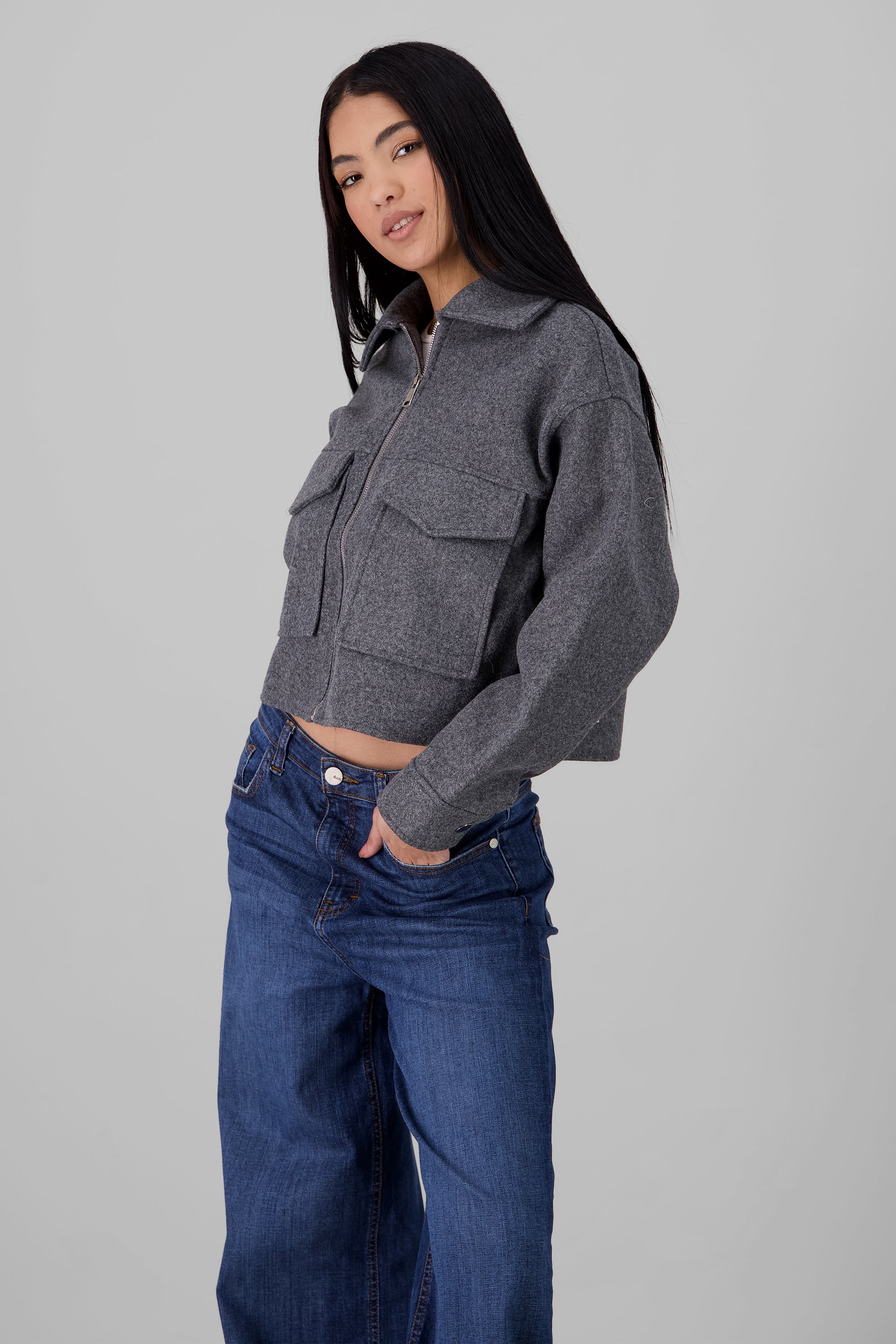 Cropped Jacket with Pockets GRAY