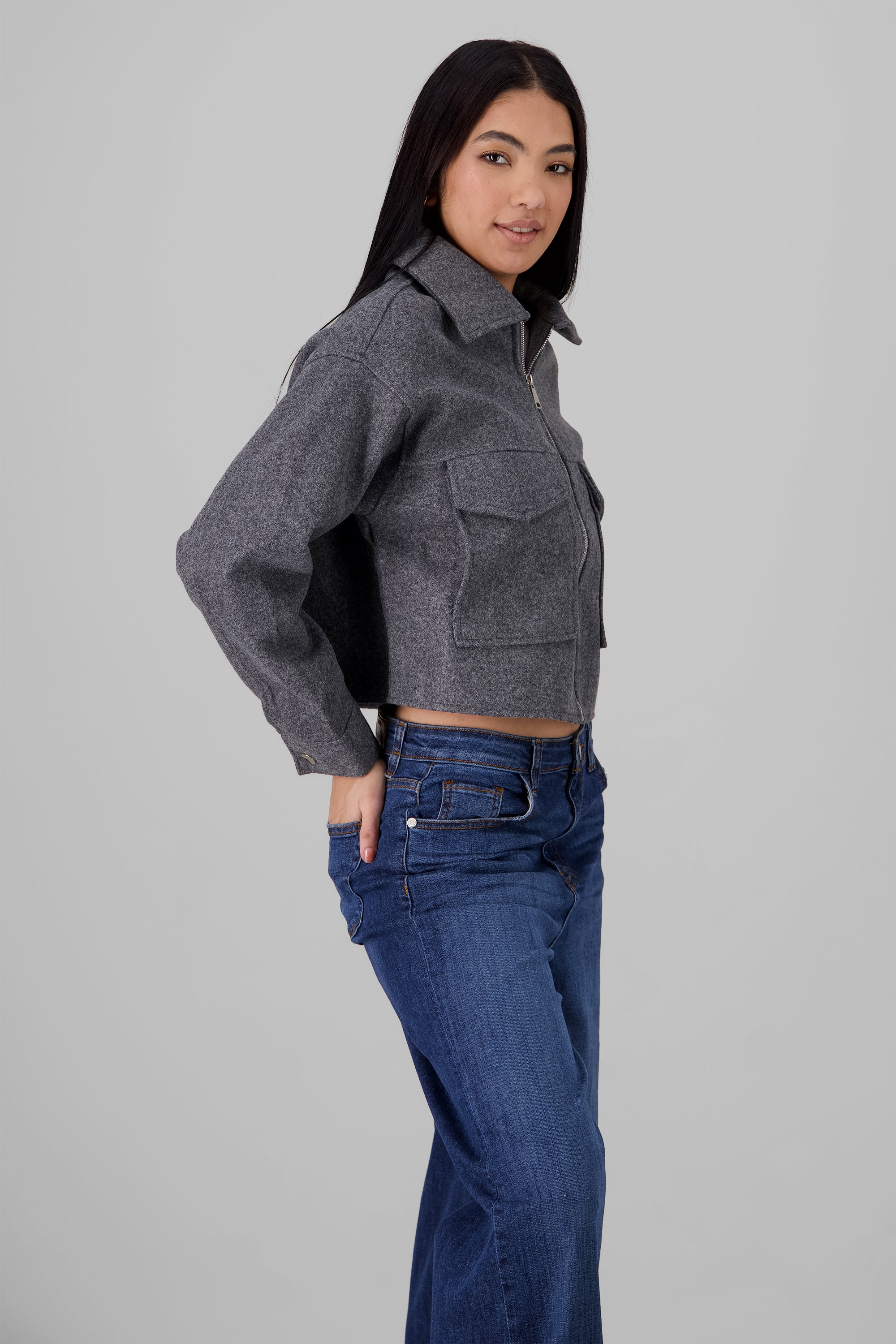 Cropped Jacket with Pockets GRAY