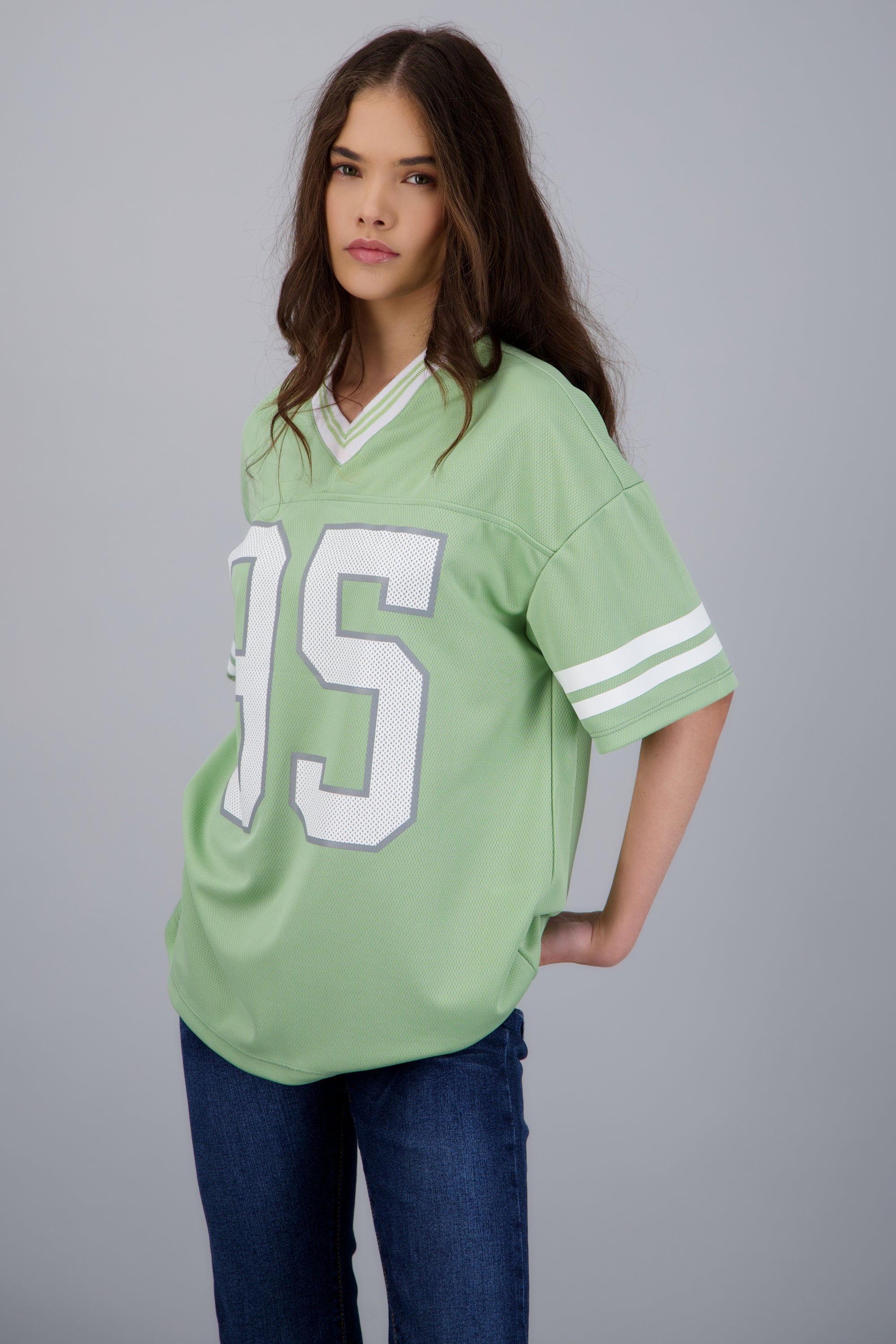 LIGHT GREEN