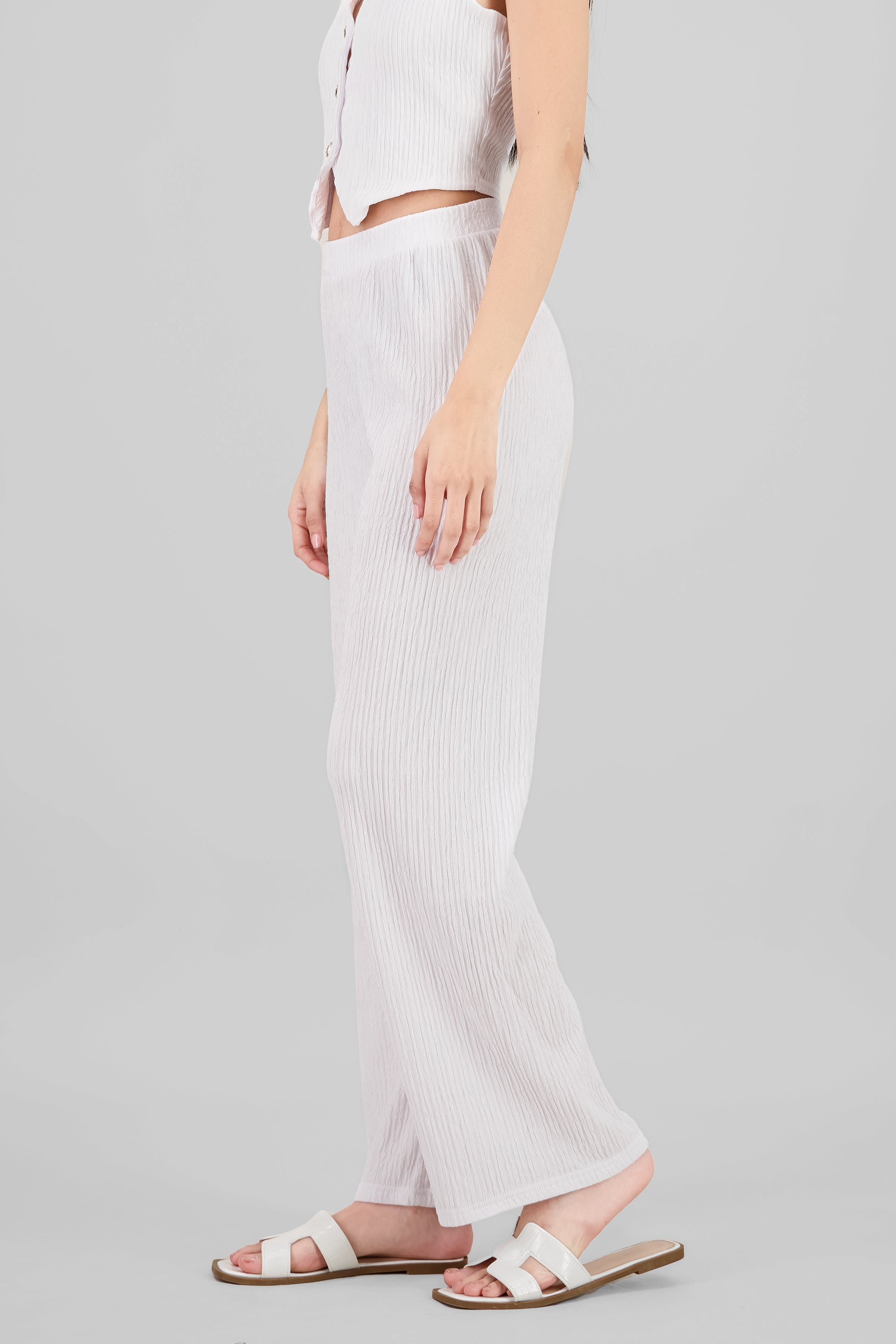 Textured Straight Pants WHITE