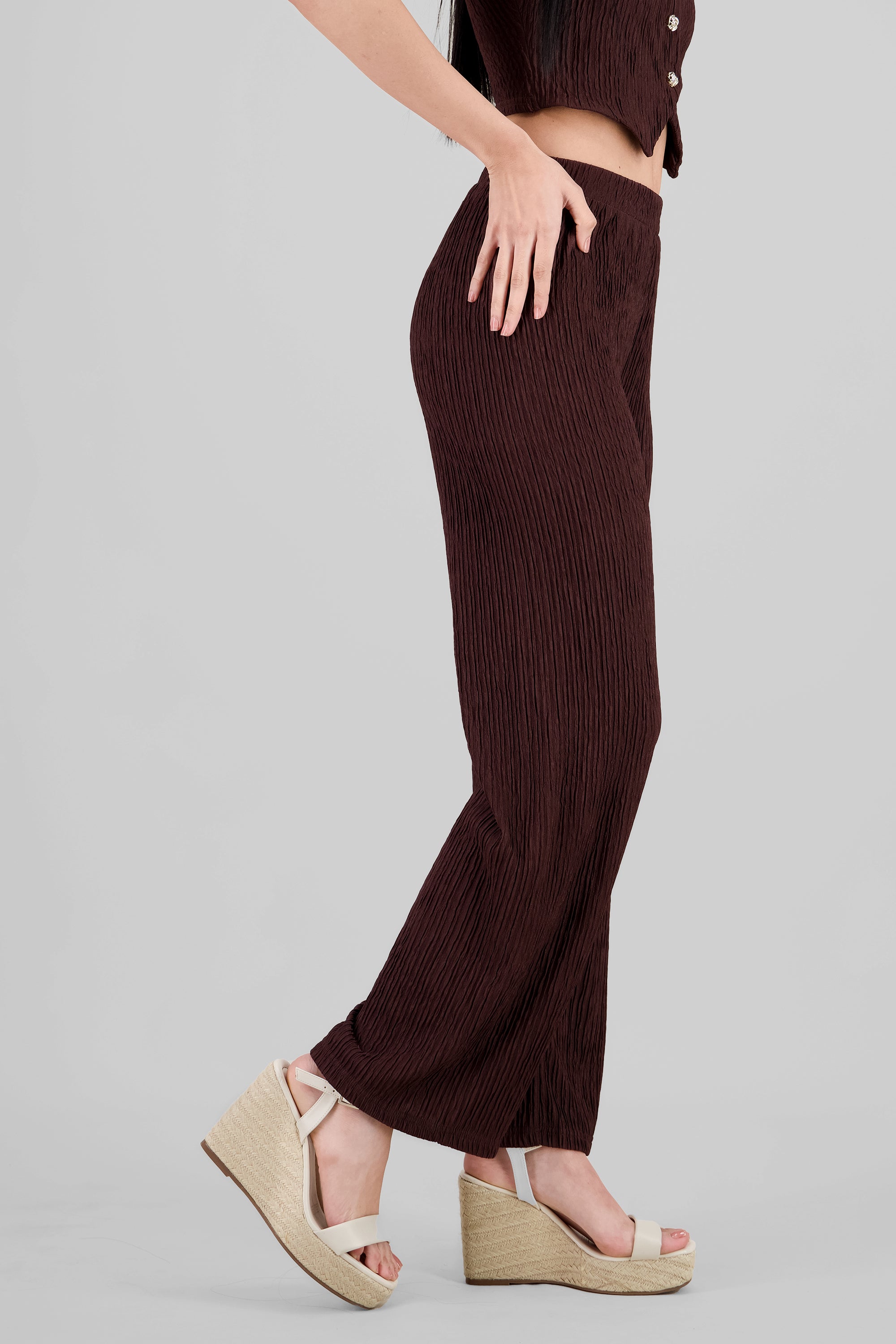 Textured Straight Pants CHOCOLATE