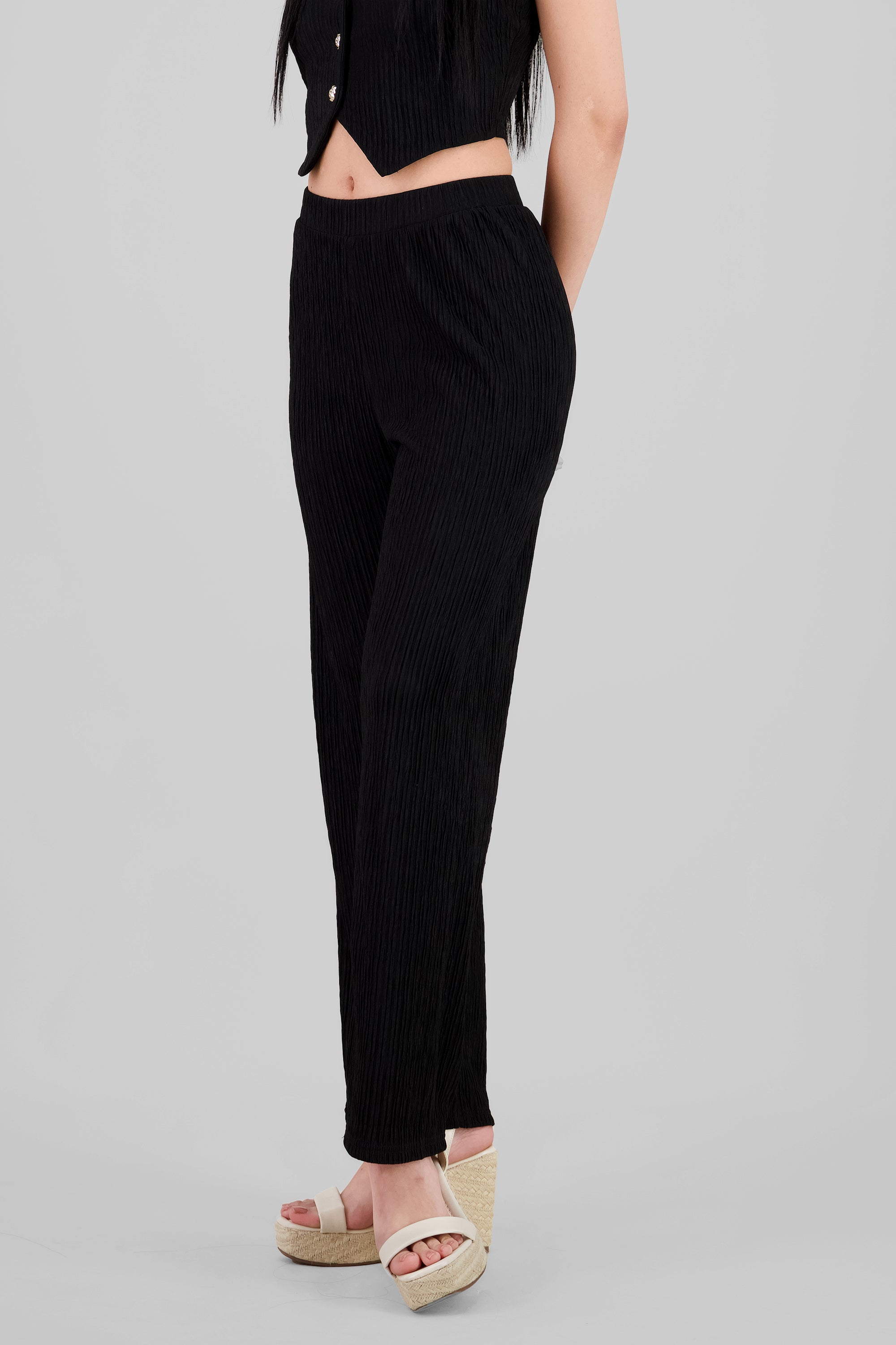 Textured Straight Pants BLACK