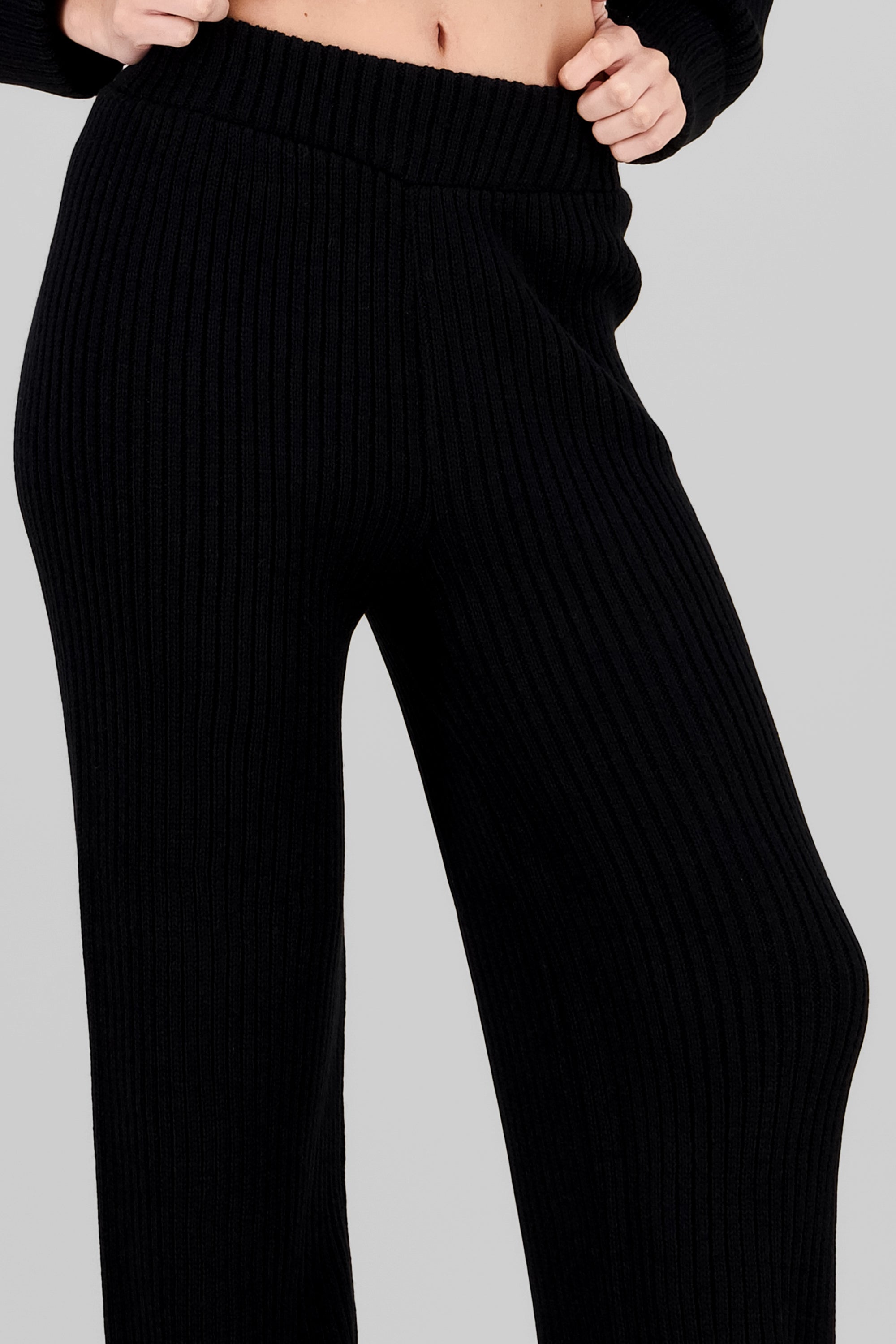 Ribbed Knit Pants BLACK