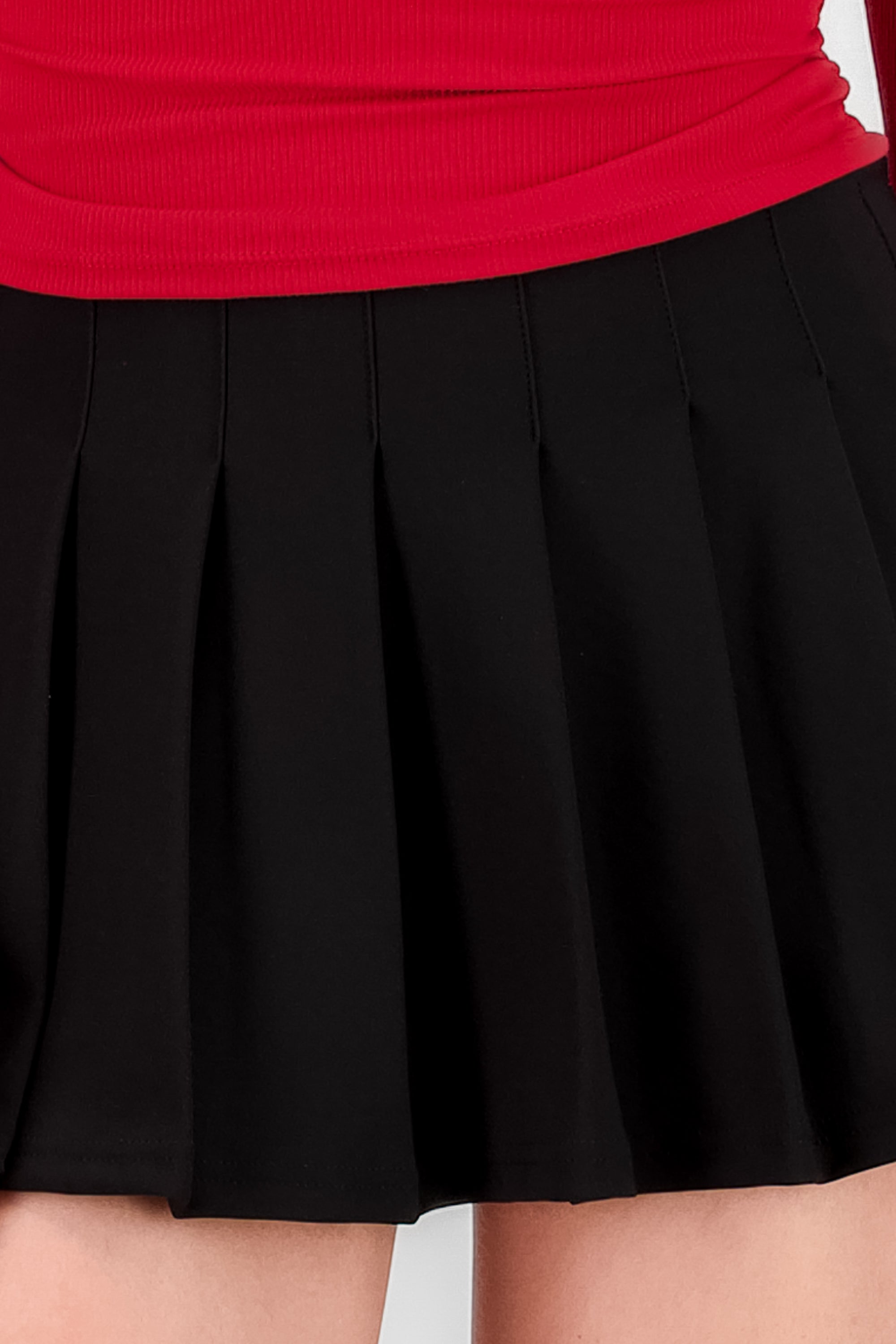 Solid Pleated Skirt BLACK