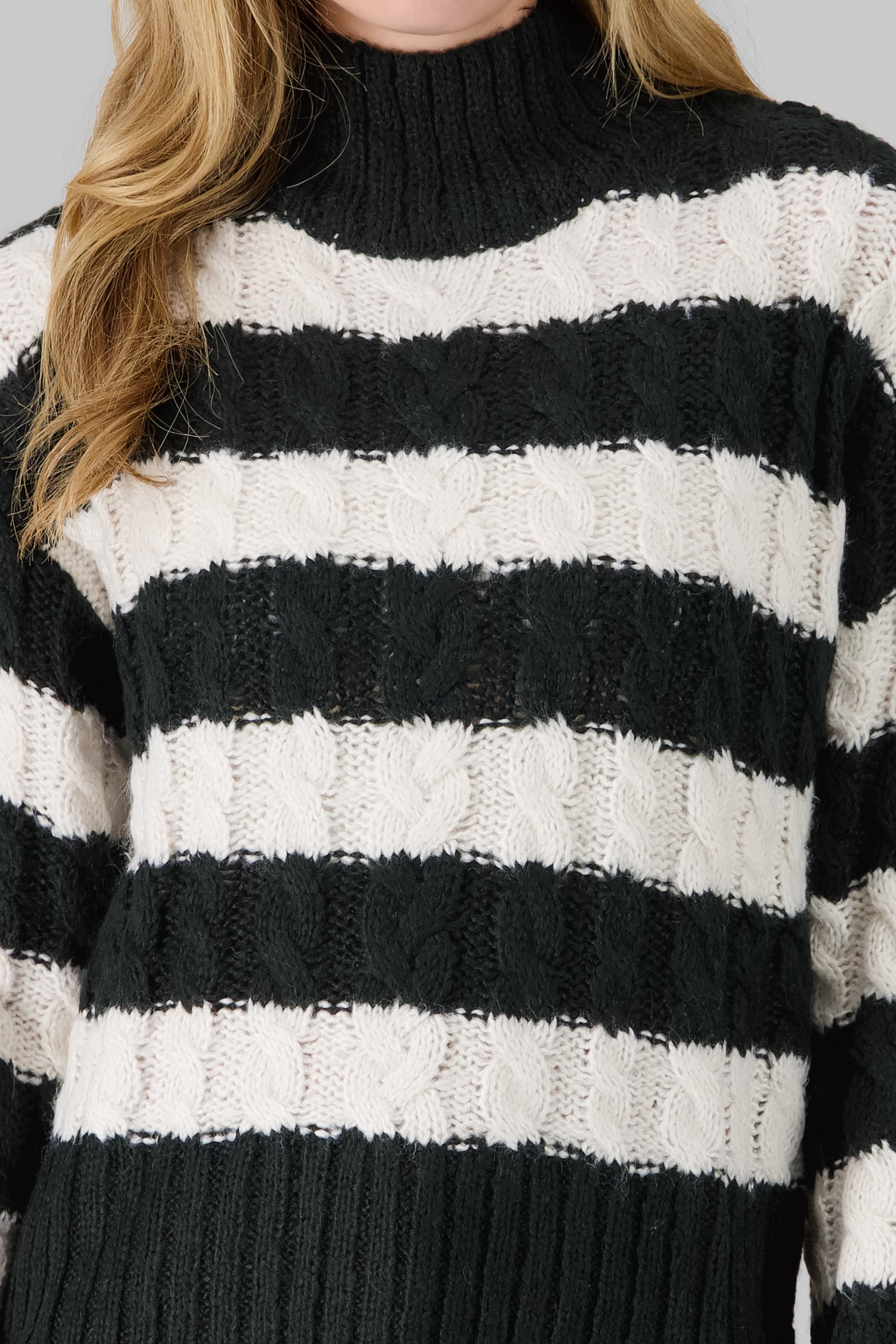 High Neck Striped Sweater WHITE COMBO