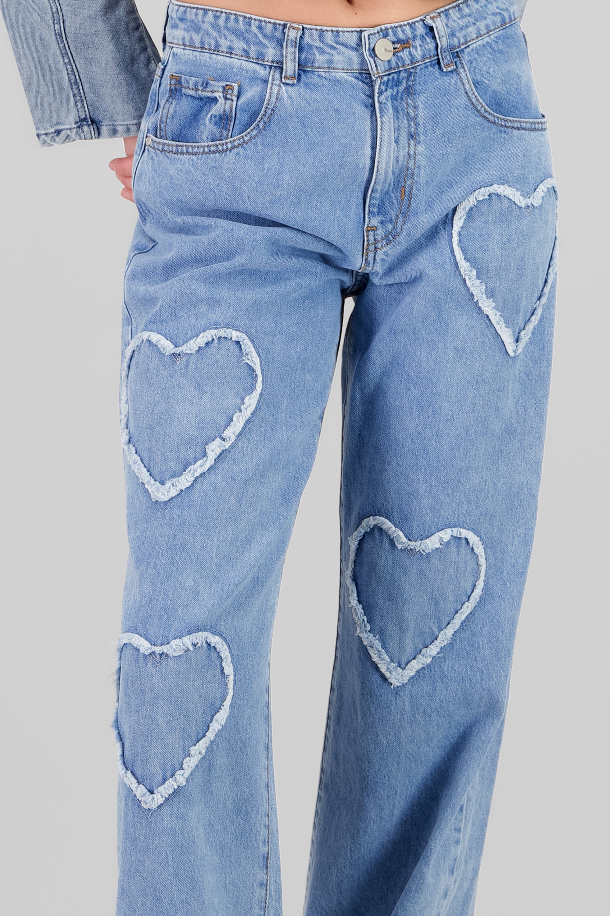 Straight Jeans with Hearts LIGHT WASH