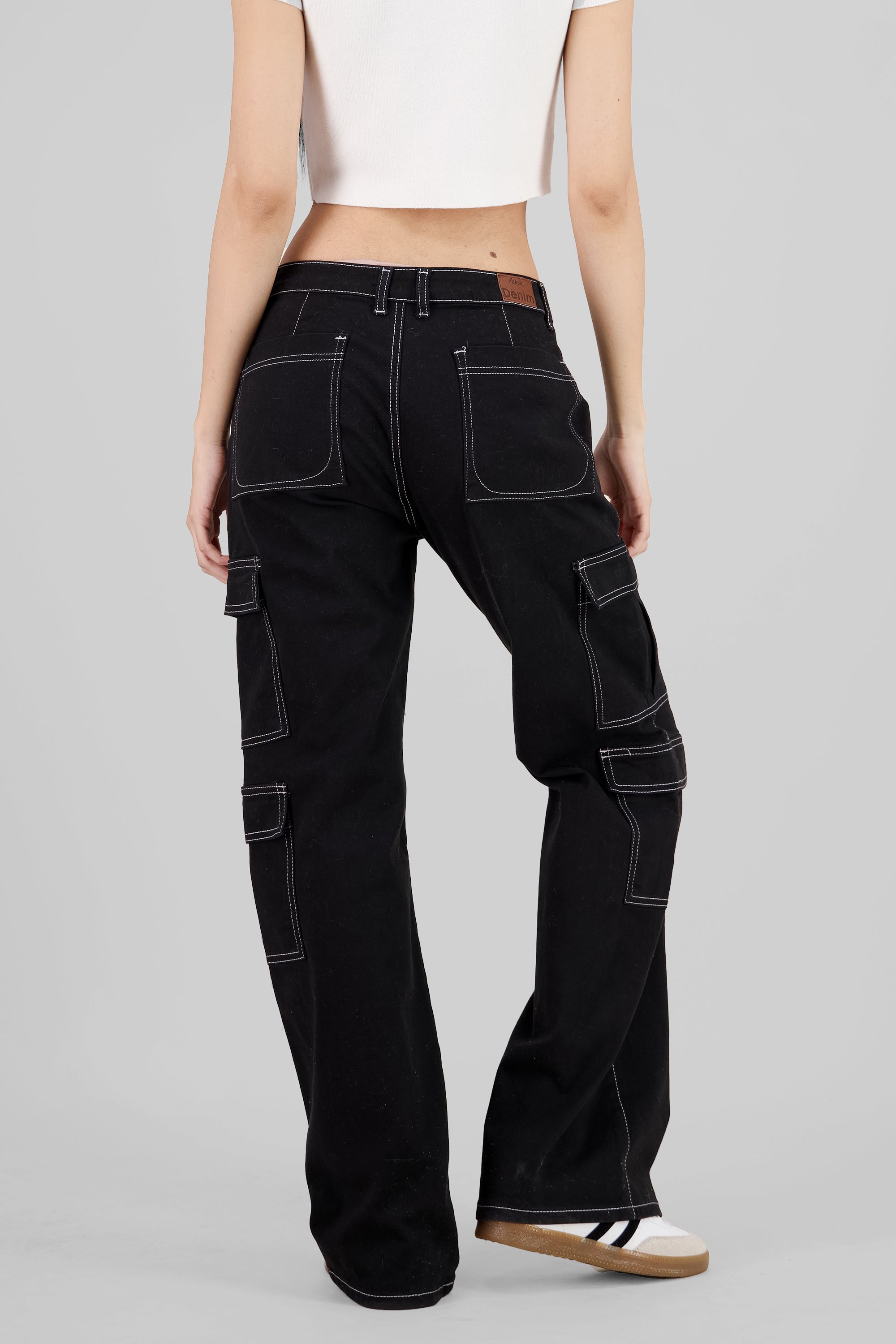 Straight Leg Cargo Jeans BLACK