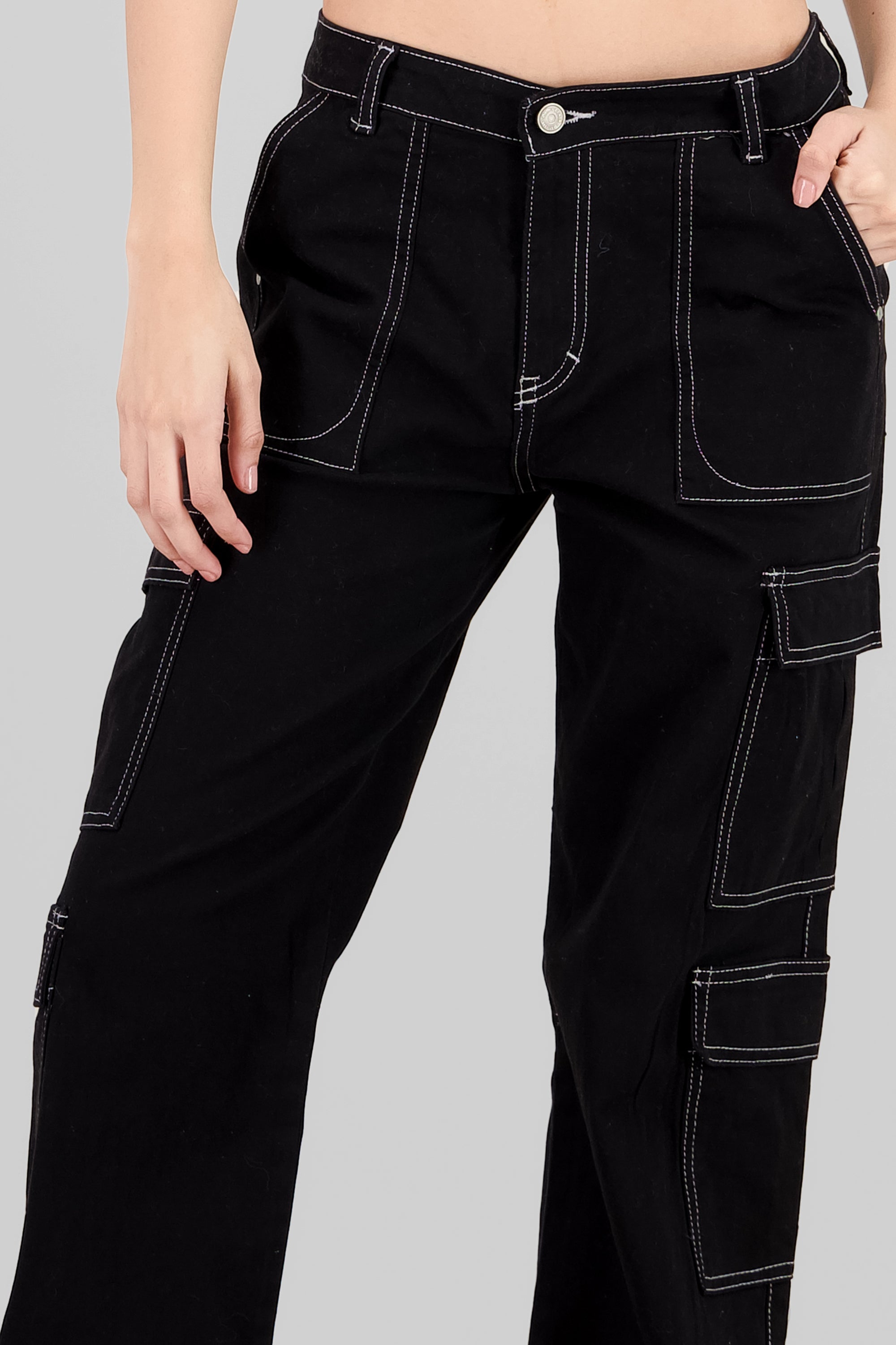 Straight Leg Cargo Jeans BLACK